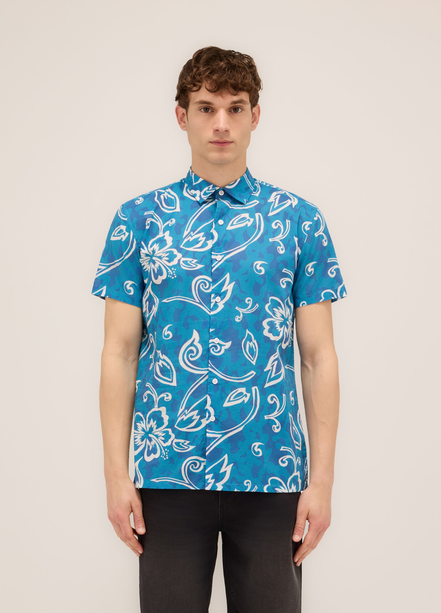 Camicia a maniche corte a fantasia uomo_0