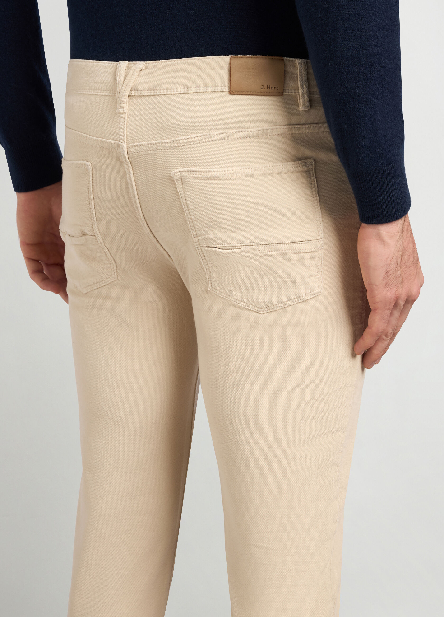 Pantaloni 5 tasche slim fit in velluto di cotone stretch uomo_2