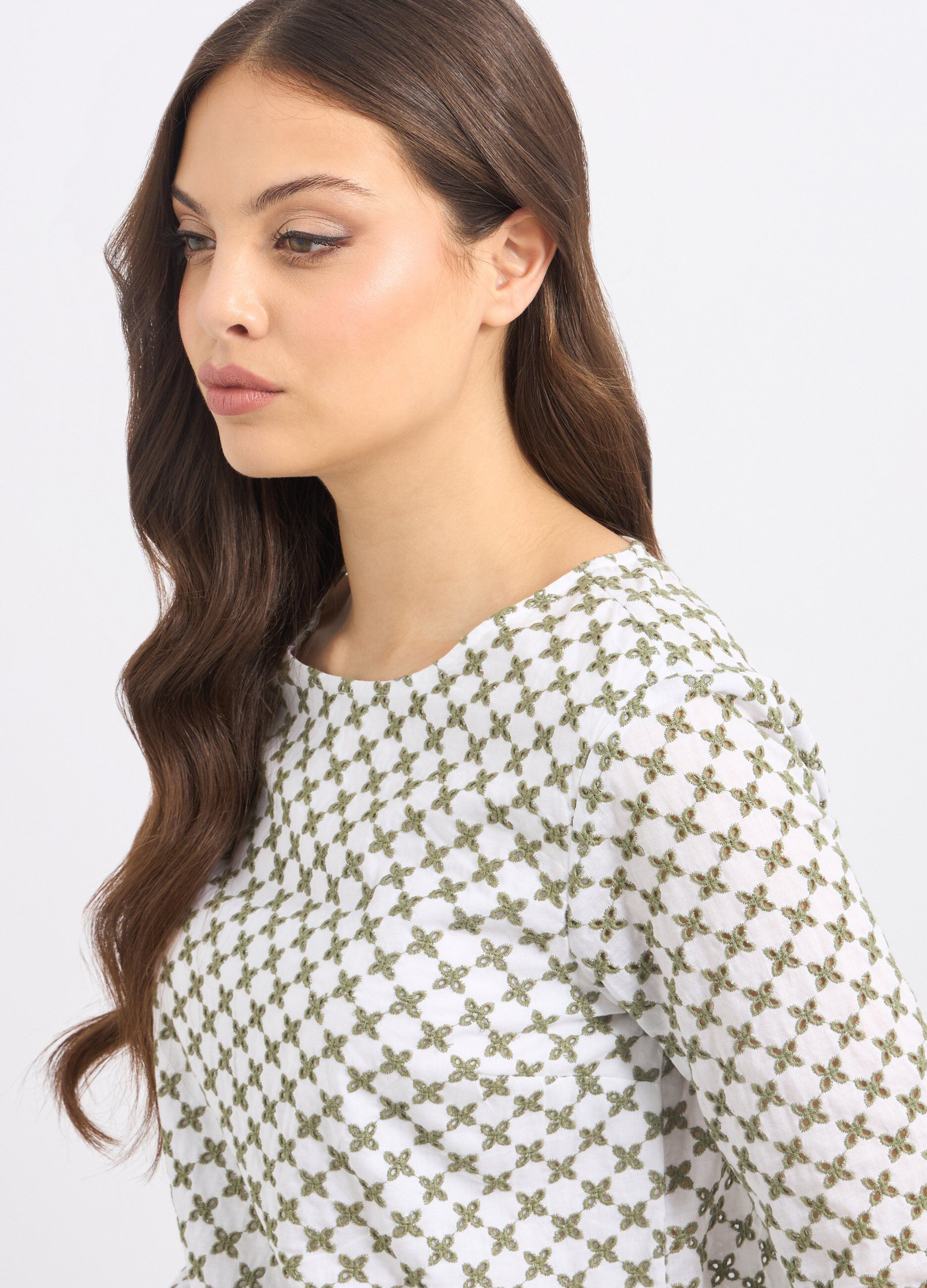 Blusa con ricamo donna_2