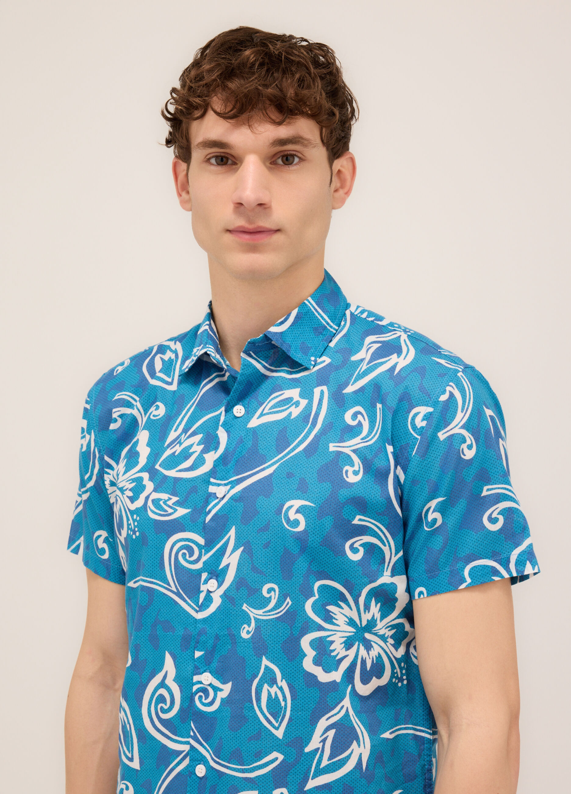 Camicia a maniche corte a fantasia uomo_2