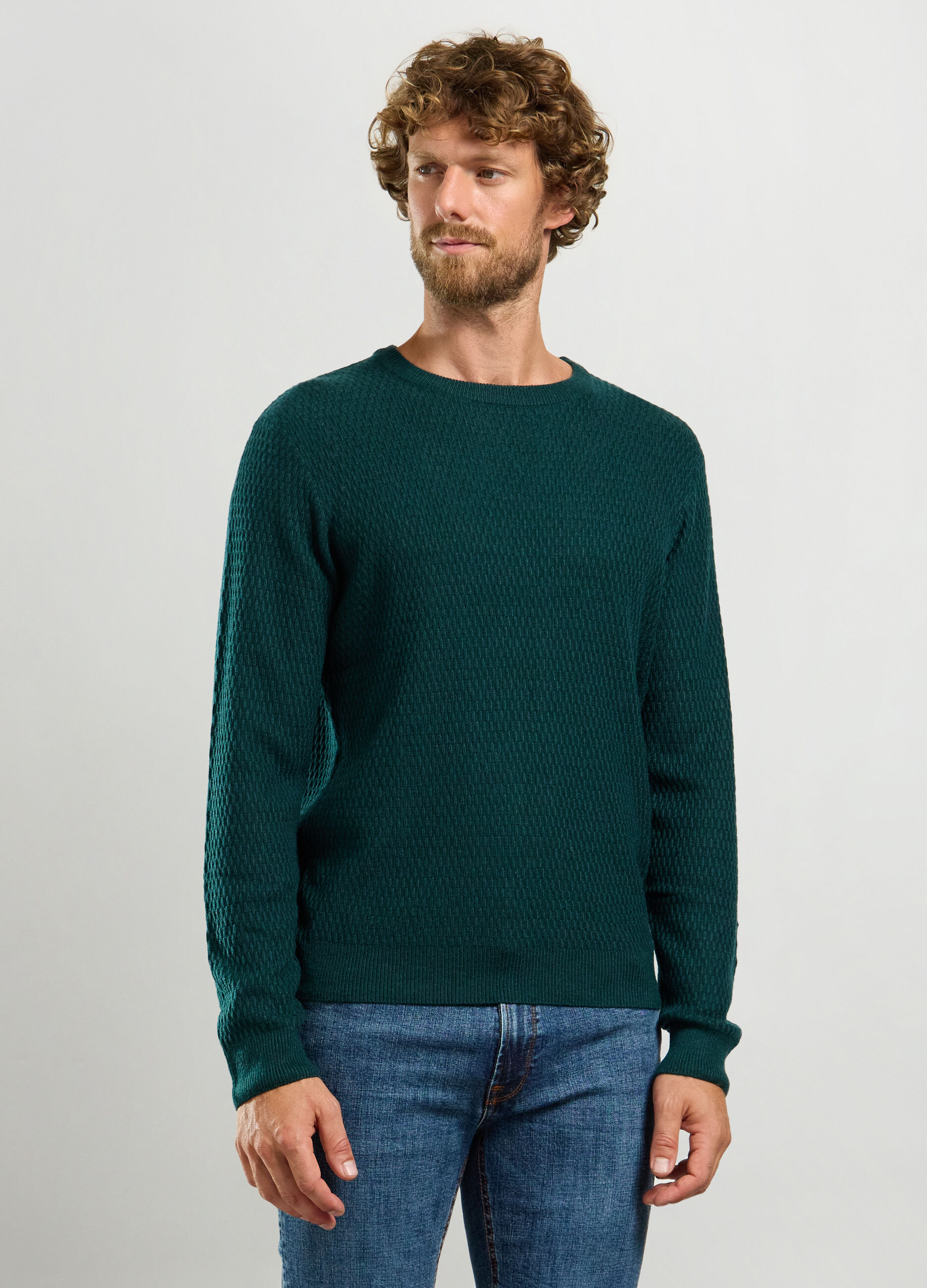 Maglione girocollo in maglia operata uomo_0