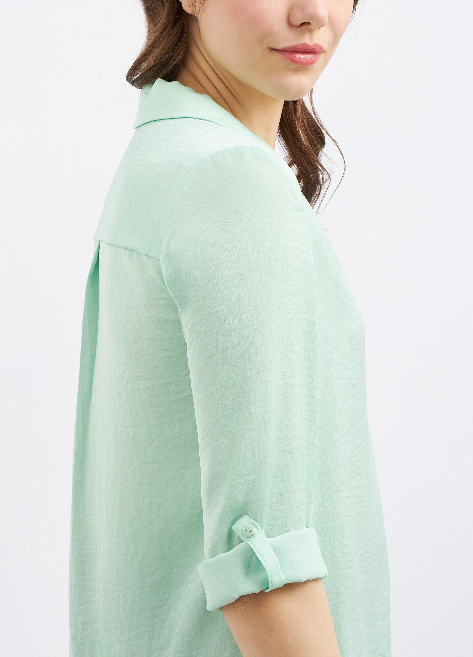 Blusa con scollo a V donna_2
