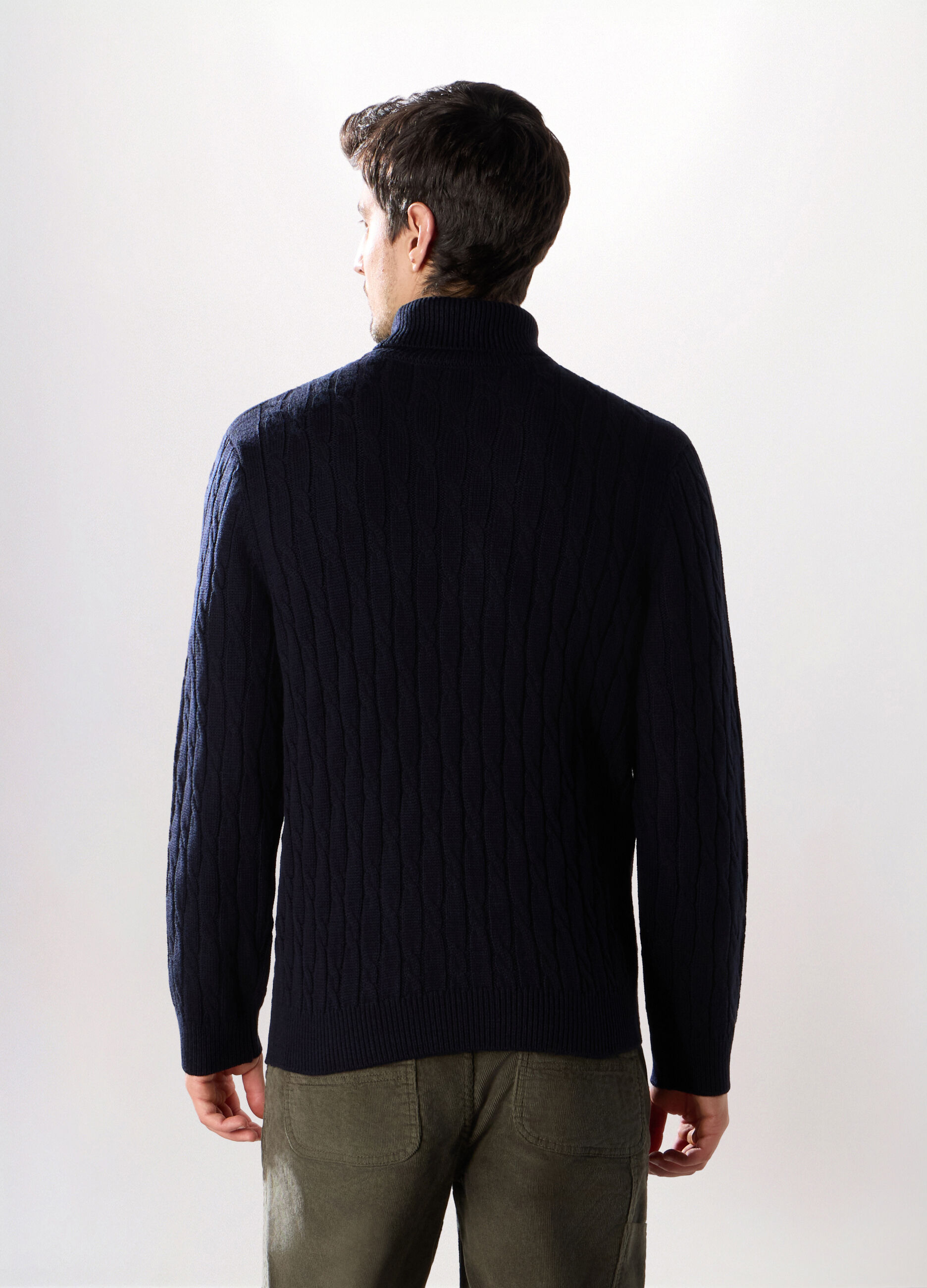 Maglione dolcevita a trecce uomo_1