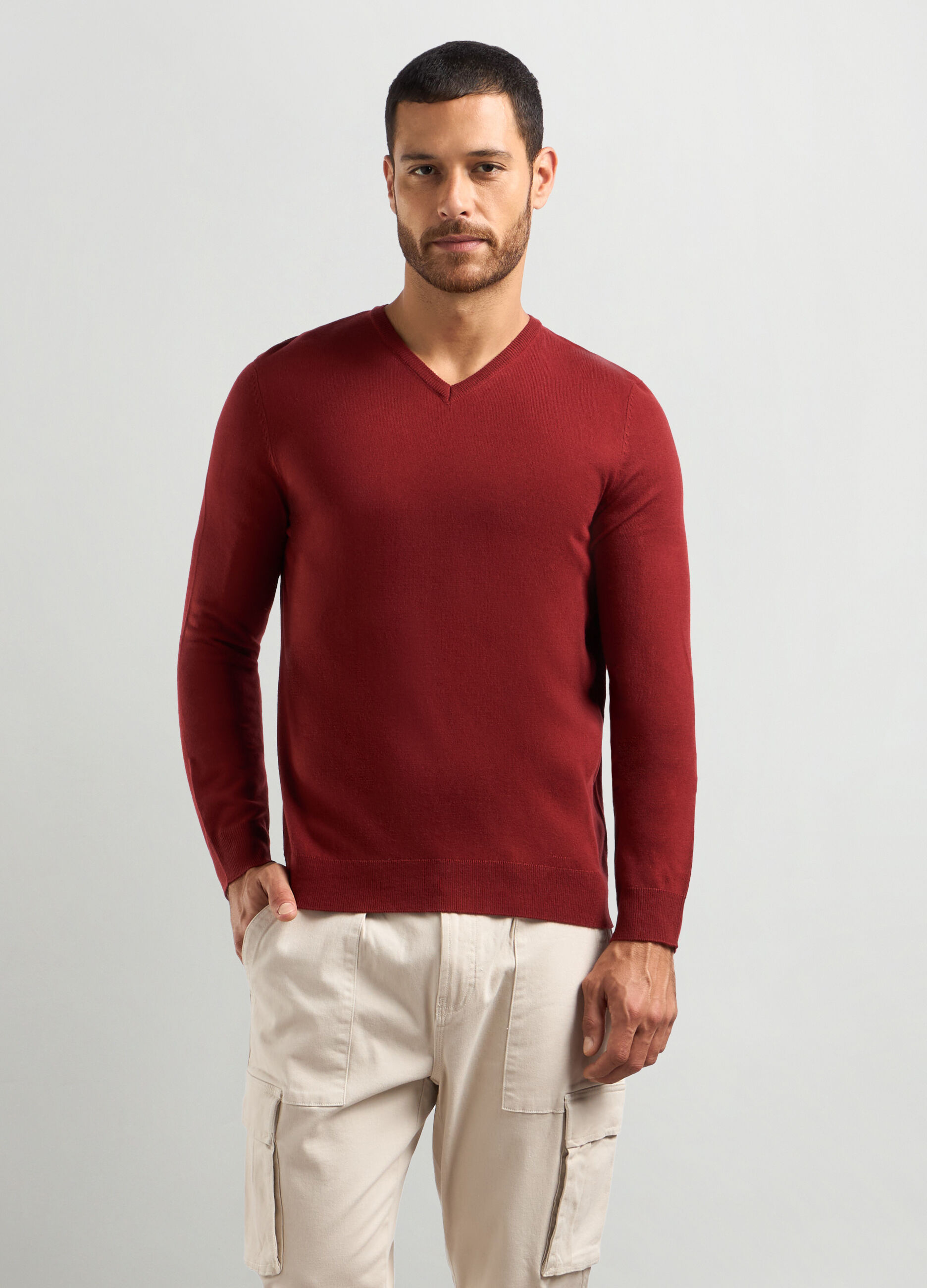 Maglione collo a V maglia rasata uomo_0