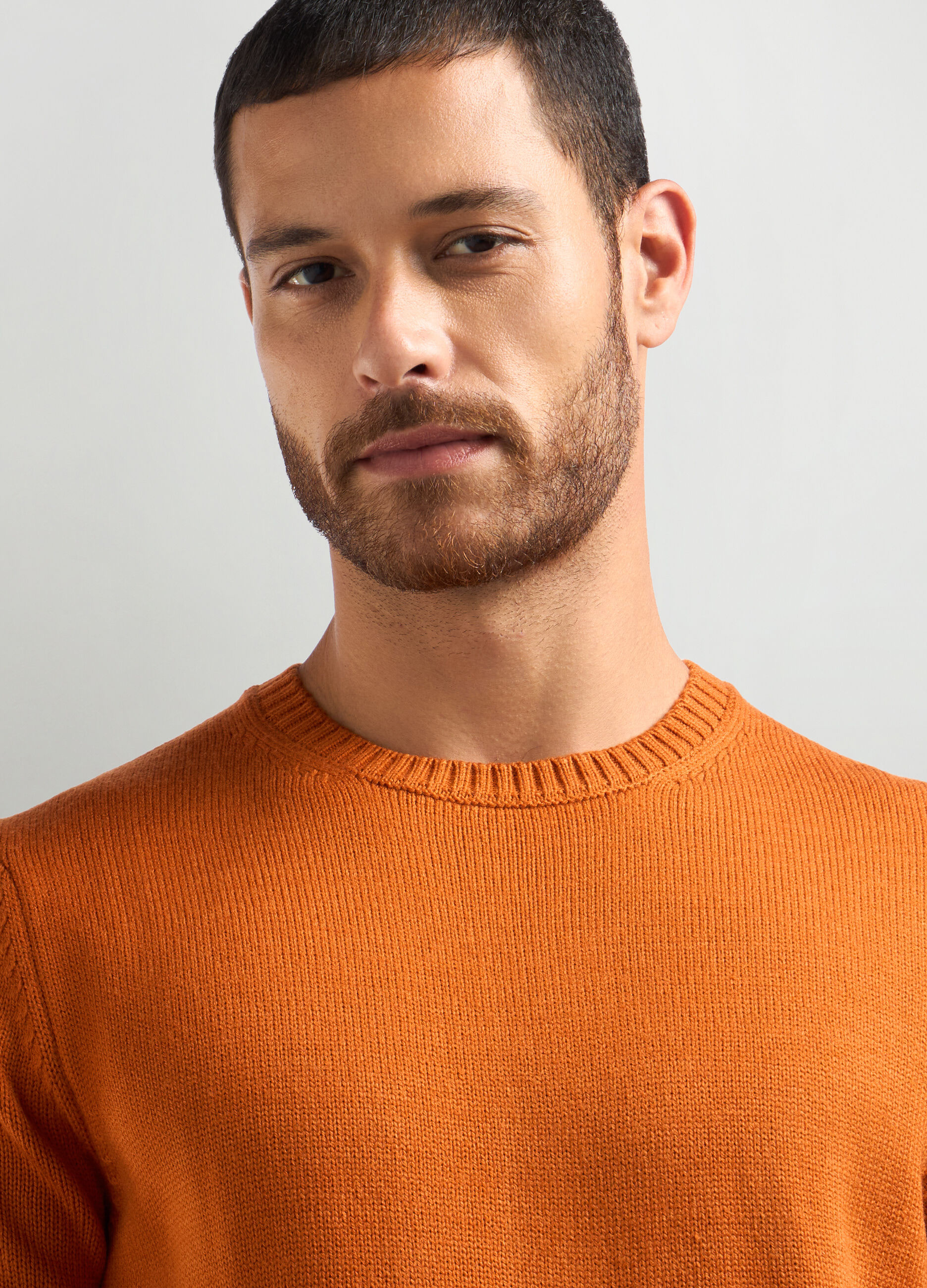 Maglione girocollo maglia rasata uomo_2