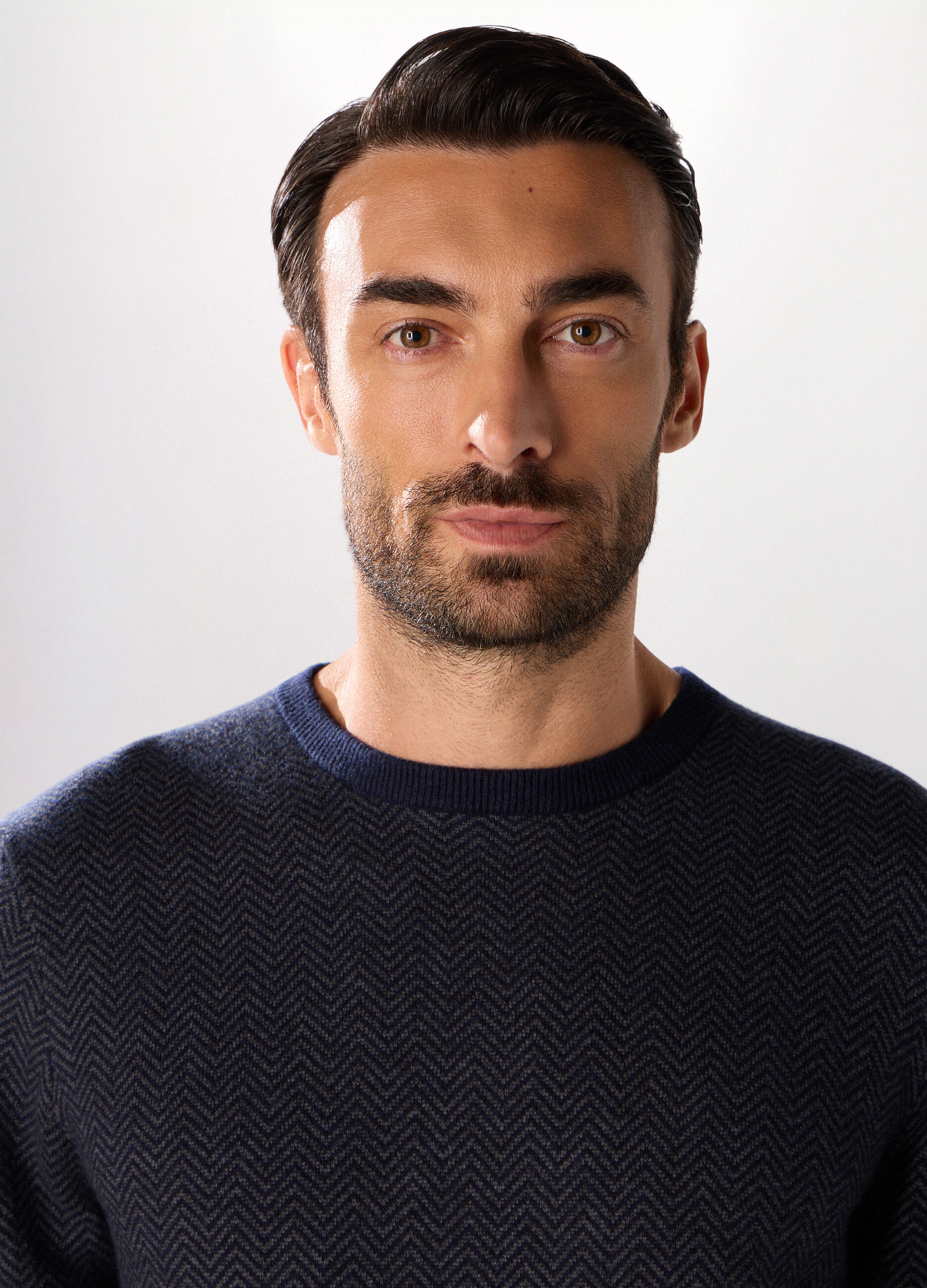 Maglione girocollo in misto lana e cashmere chevron uomo_2