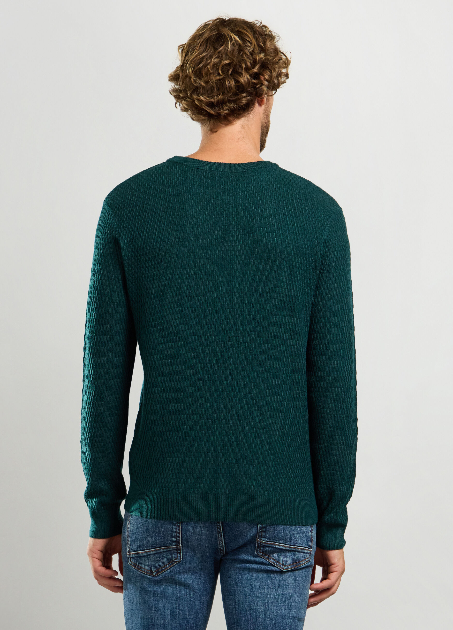 Maglione girocollo in maglia operata uomo_1