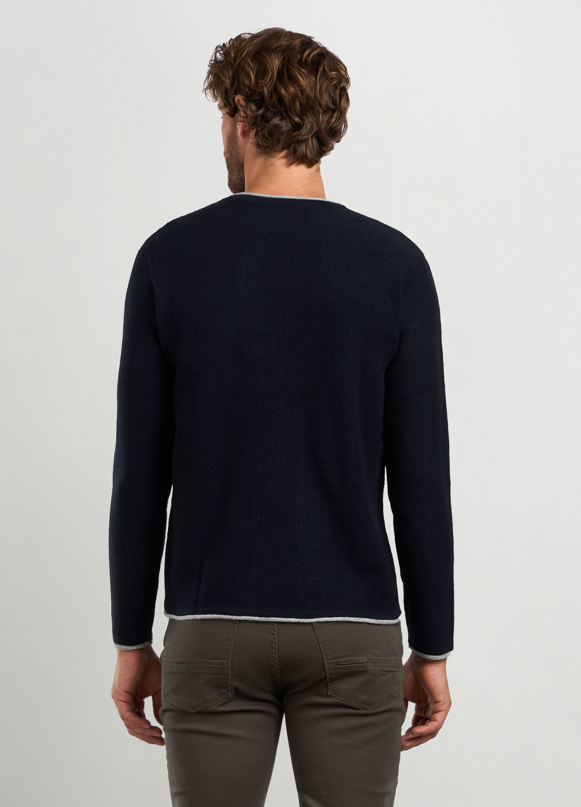 Maglione girocollo operato in misto lana uomo_1