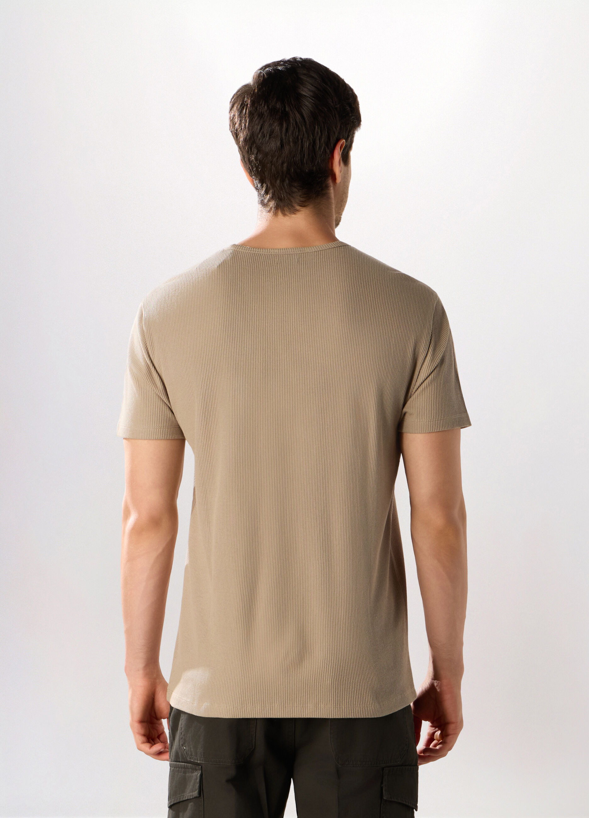 T-shirt in maglia a coste uomo_1