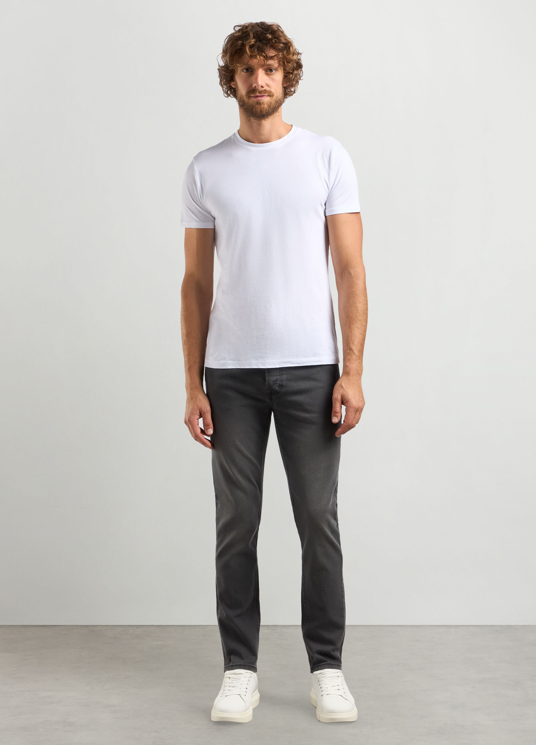 Jeans skinny fit in cotone stretch uomo_0