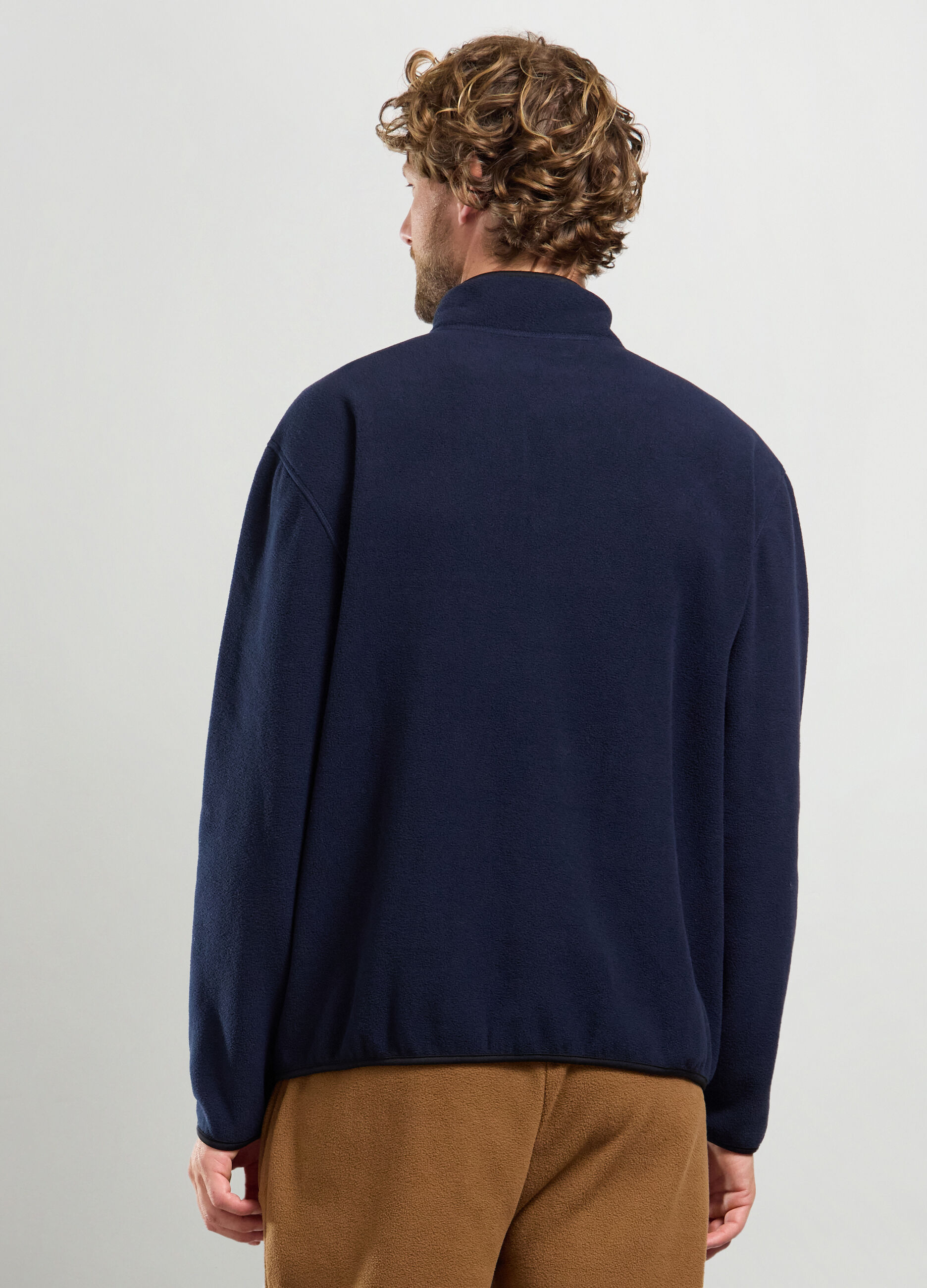 Felpa a collo alto in pile uomo_1