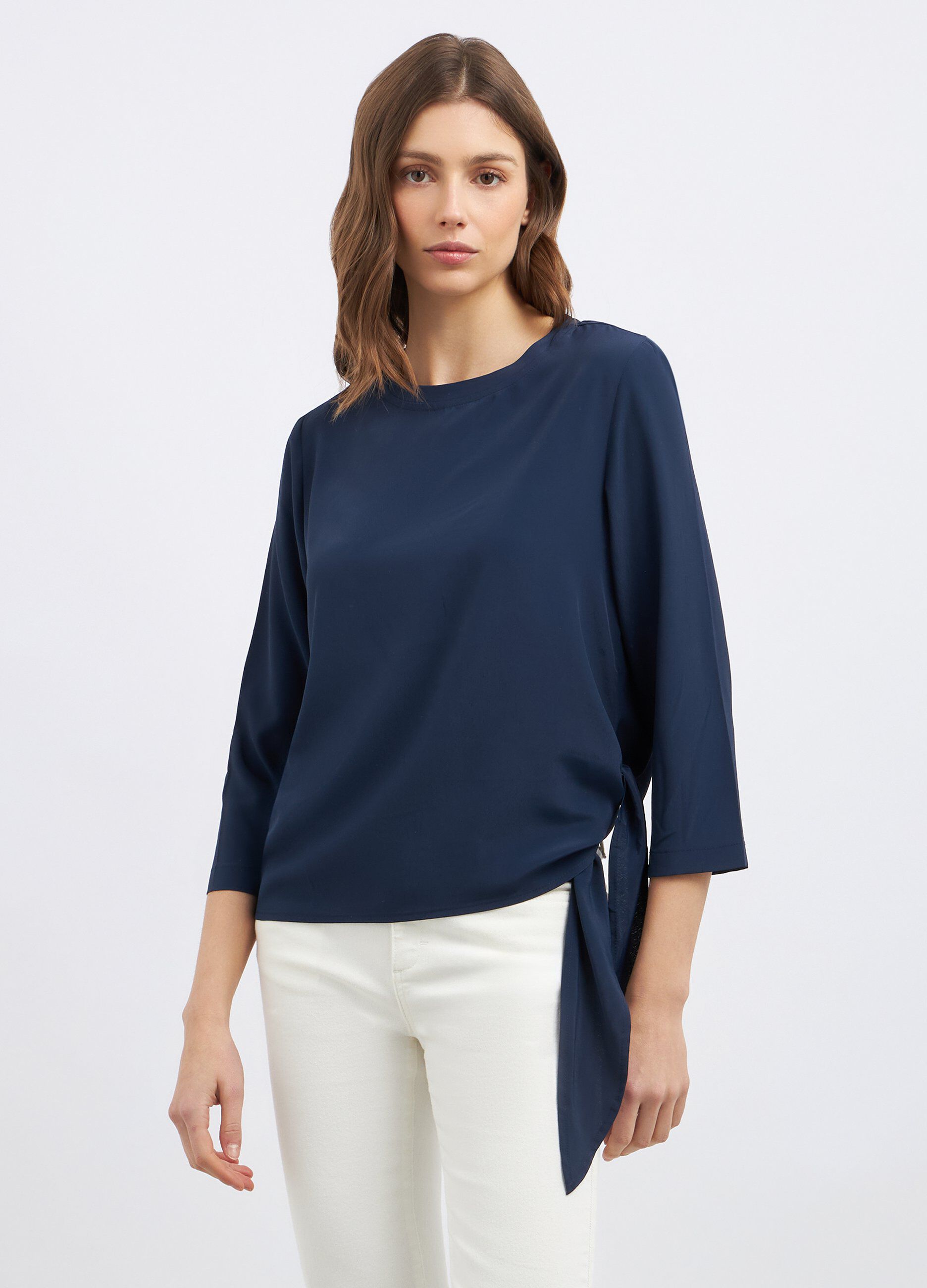 Blusa con nodo laterale donna_0