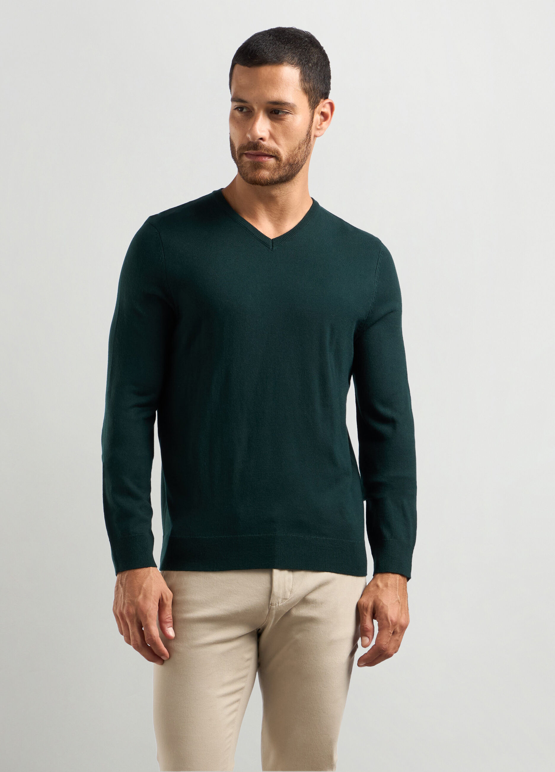 Maglione collo a V maglia rasata uomo_0