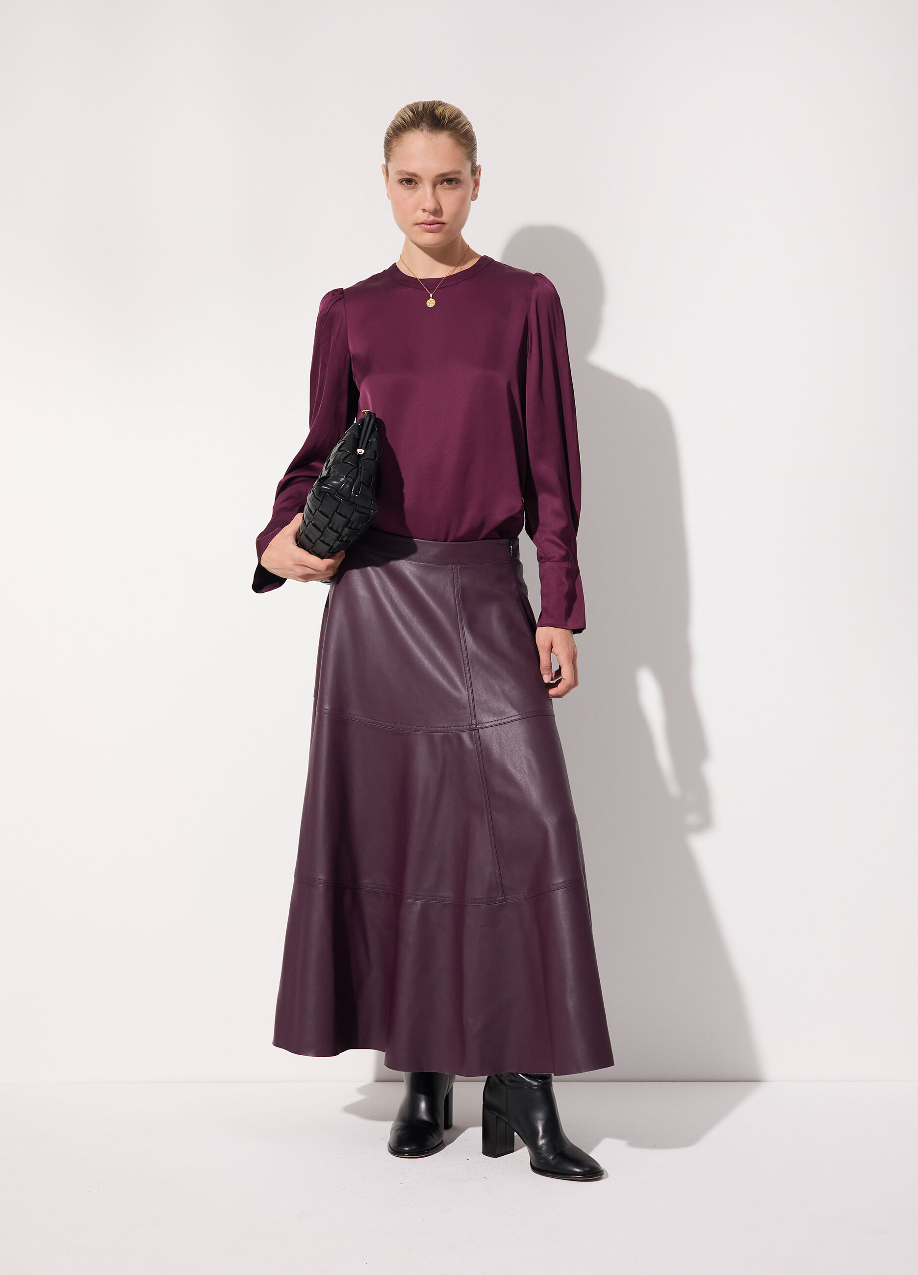 Blusa in viscosa crêpe con maniche a sbuffo donna_0