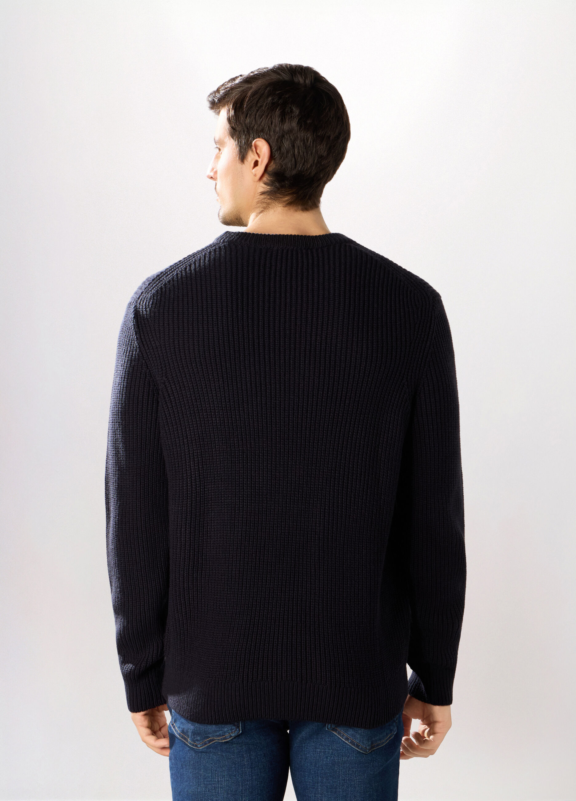 Maglione girocollo a costa inglese uomo_1