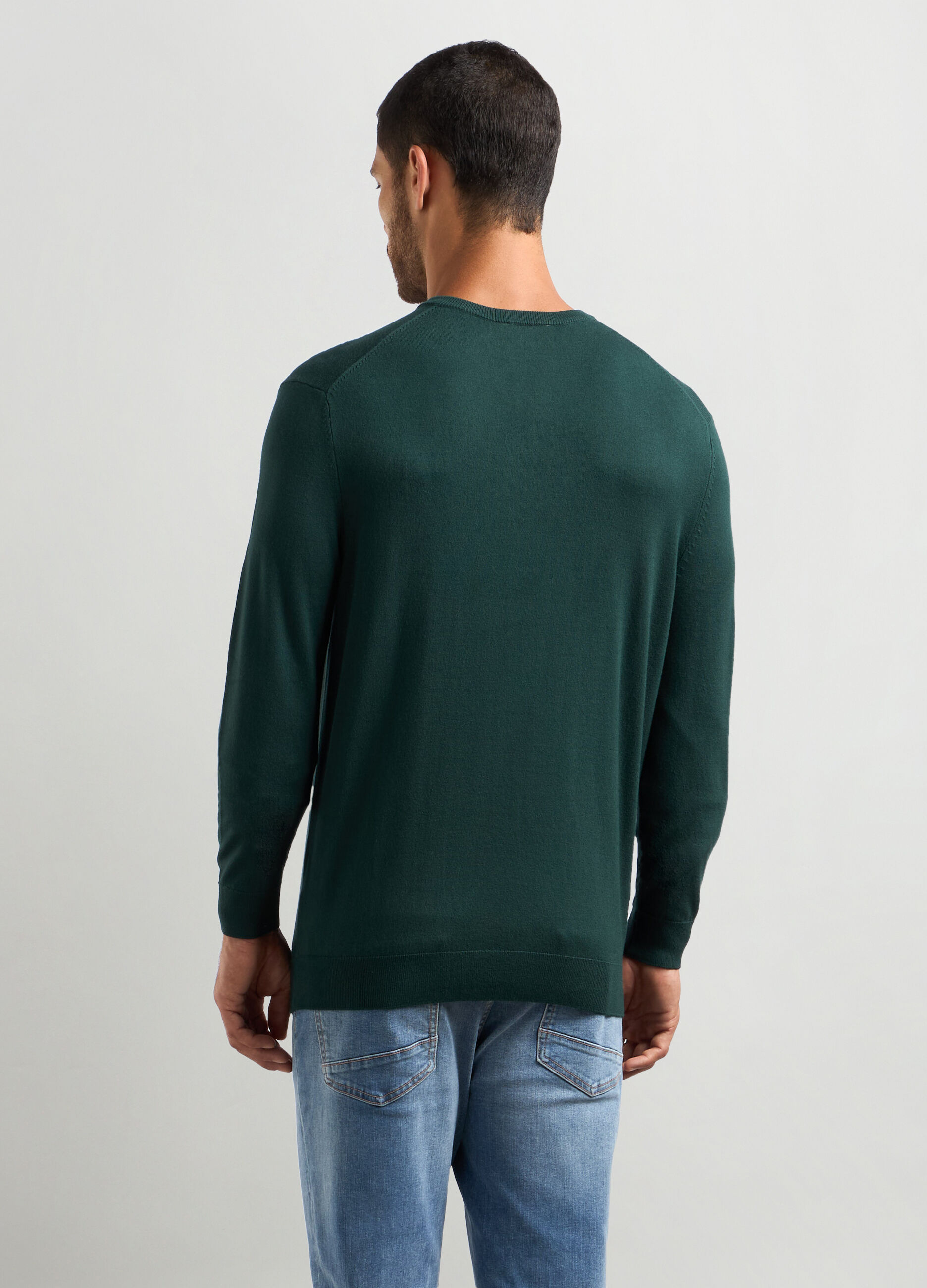 Maglione collo a V in maglia rasata uomo_1