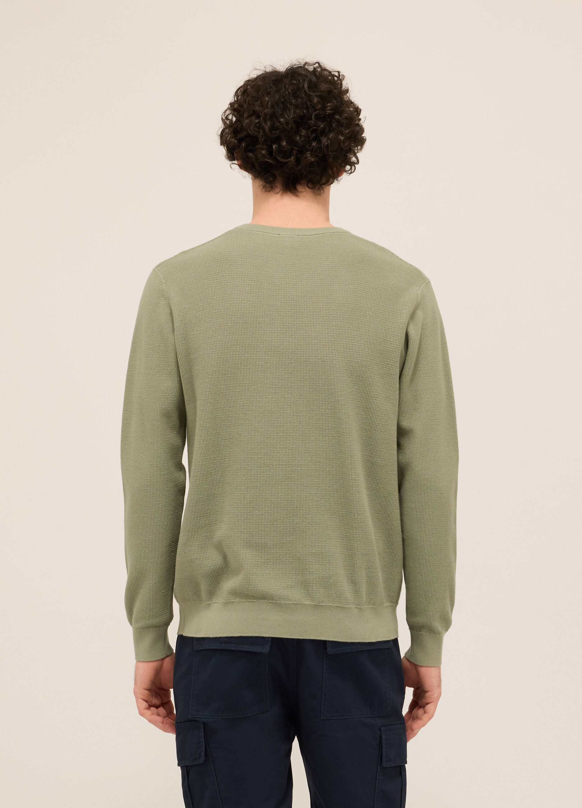 Maglione collo a V in puro cotone uomo_1