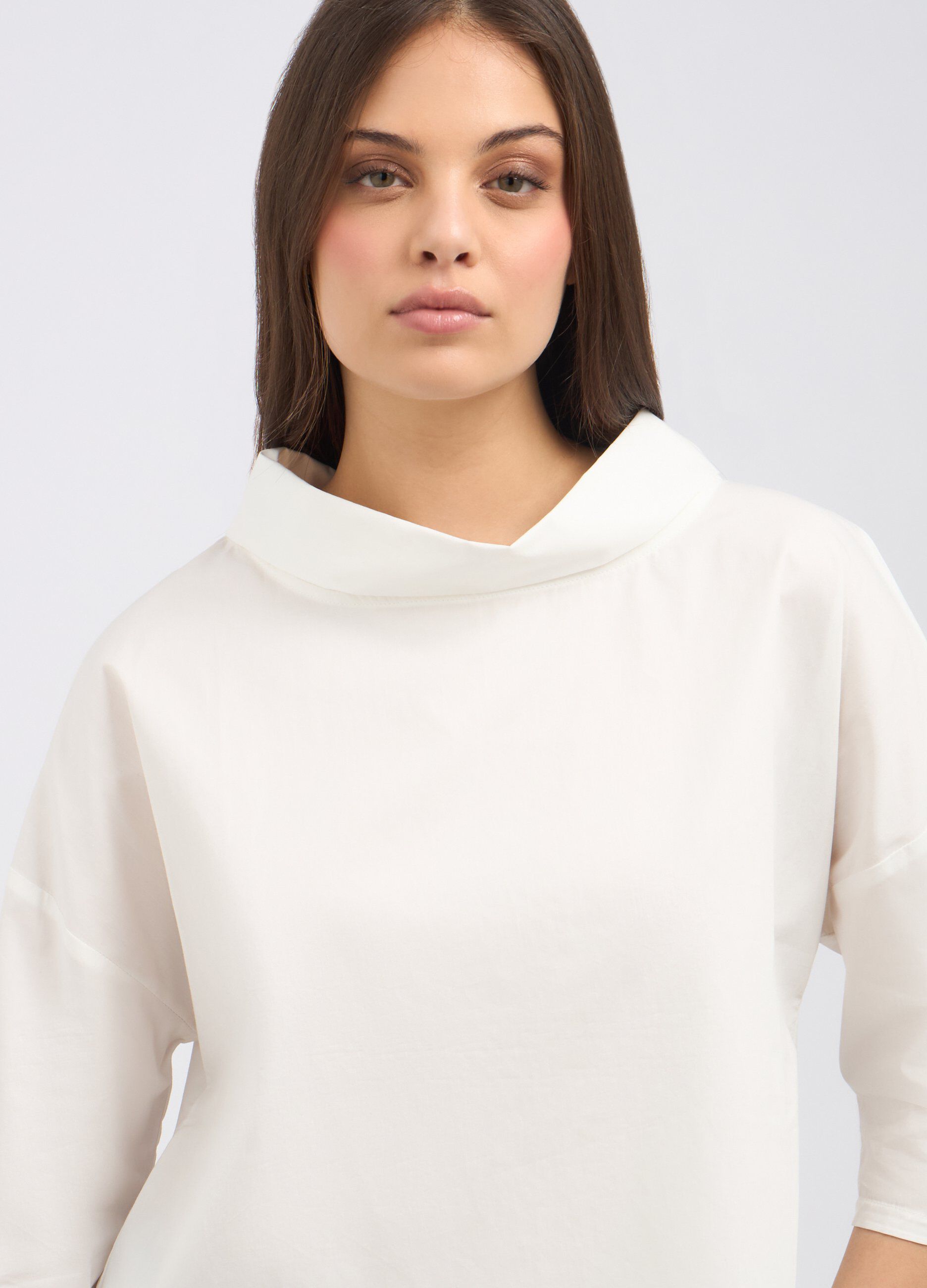 Blusa in puro cotone a collo alto donna_2