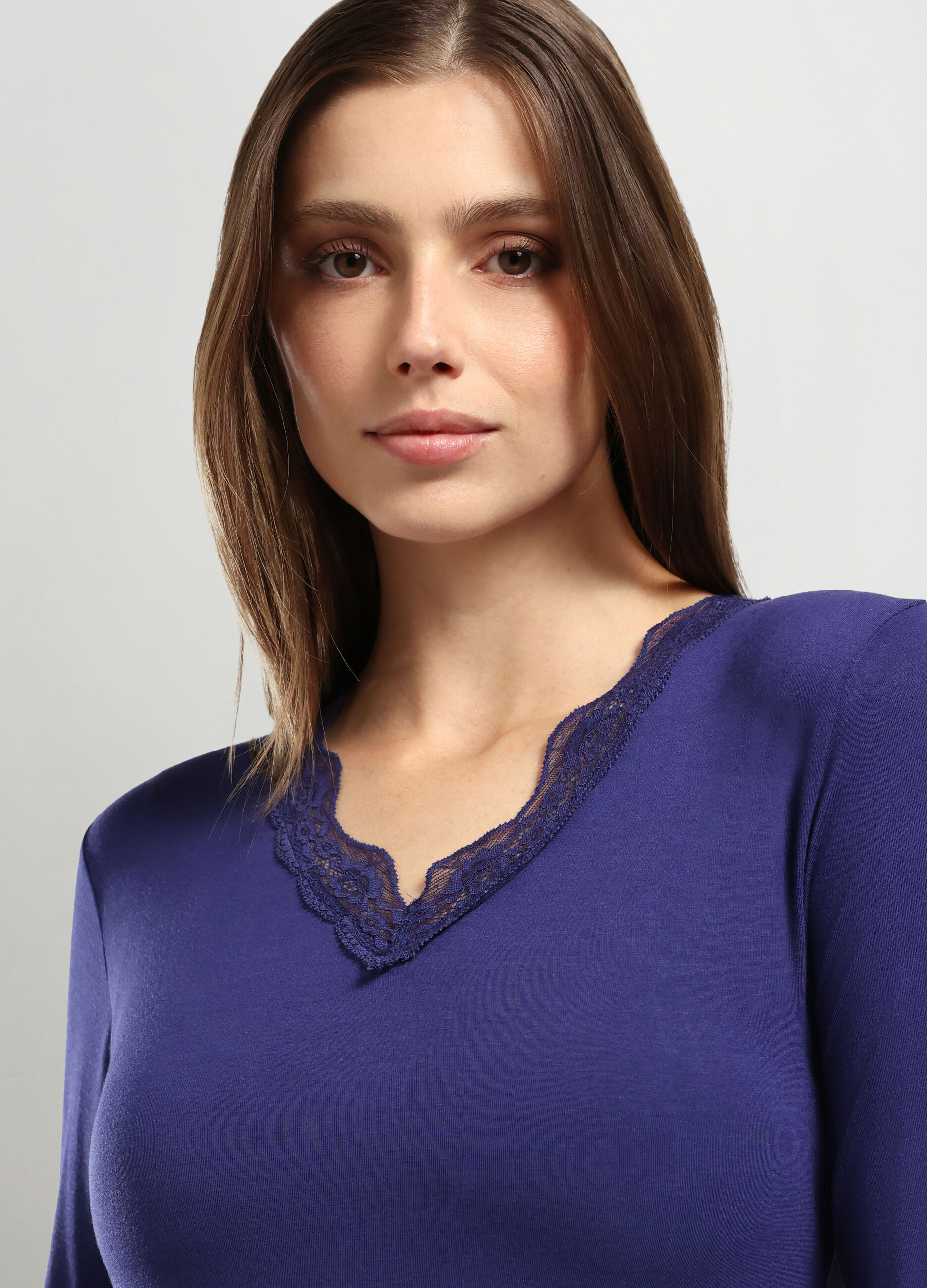 T-shirt intima in viscosa di bamboo stretch donna_2