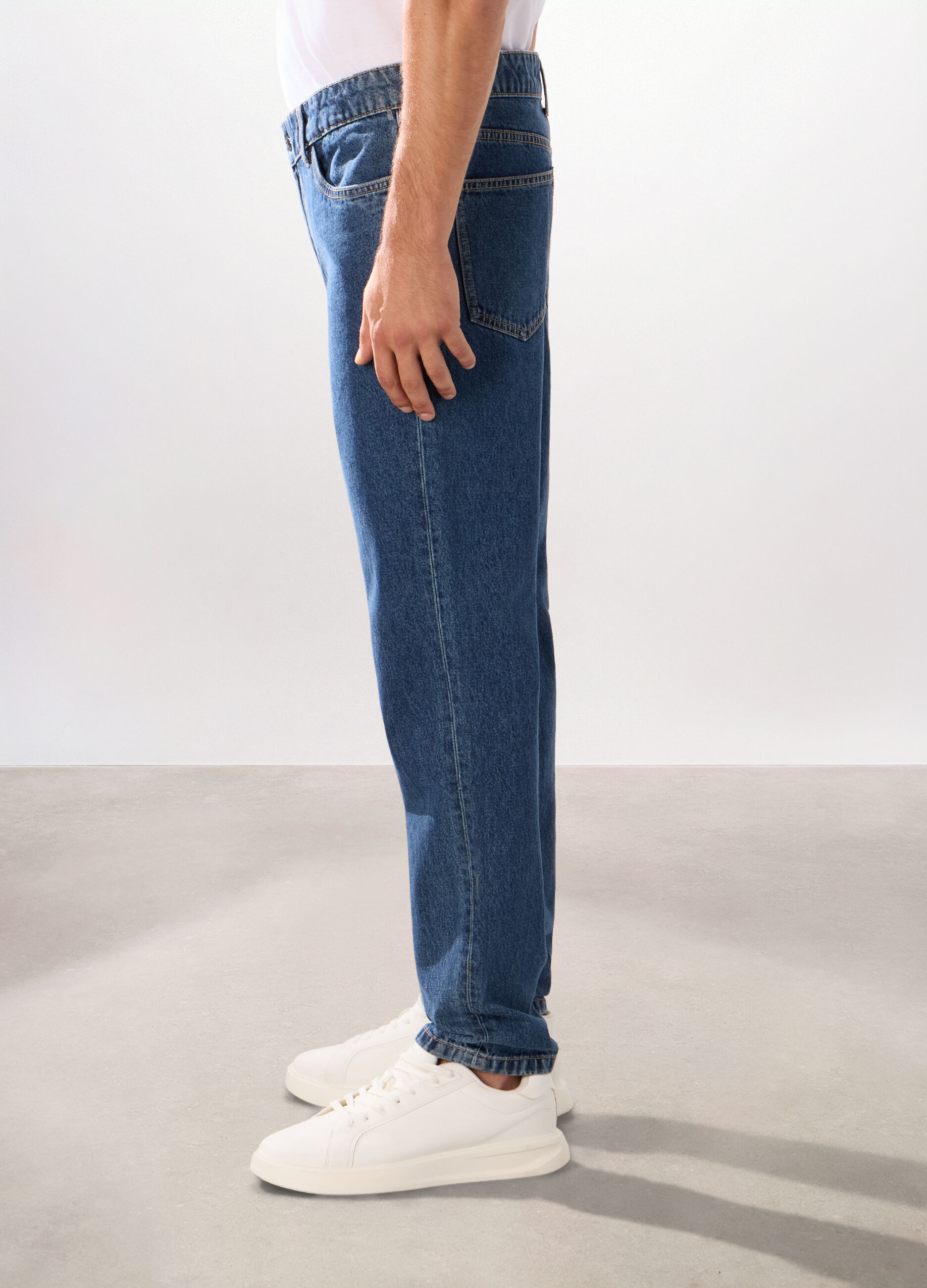 Jeans 5 tasche slim in denim di cotone uomo_1