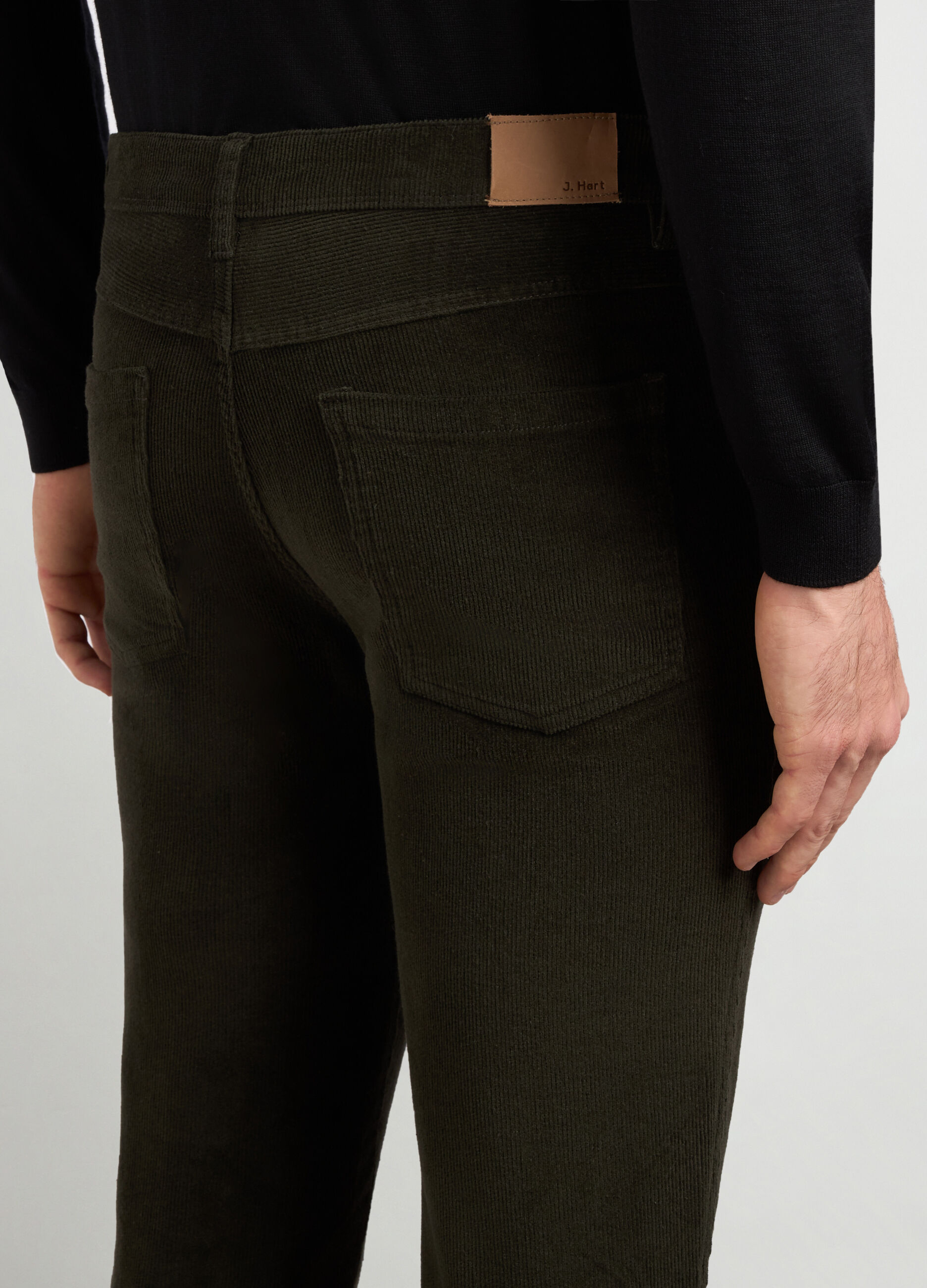 Pantaloni 5 tasche slim fit in velluto a coste uomo_2