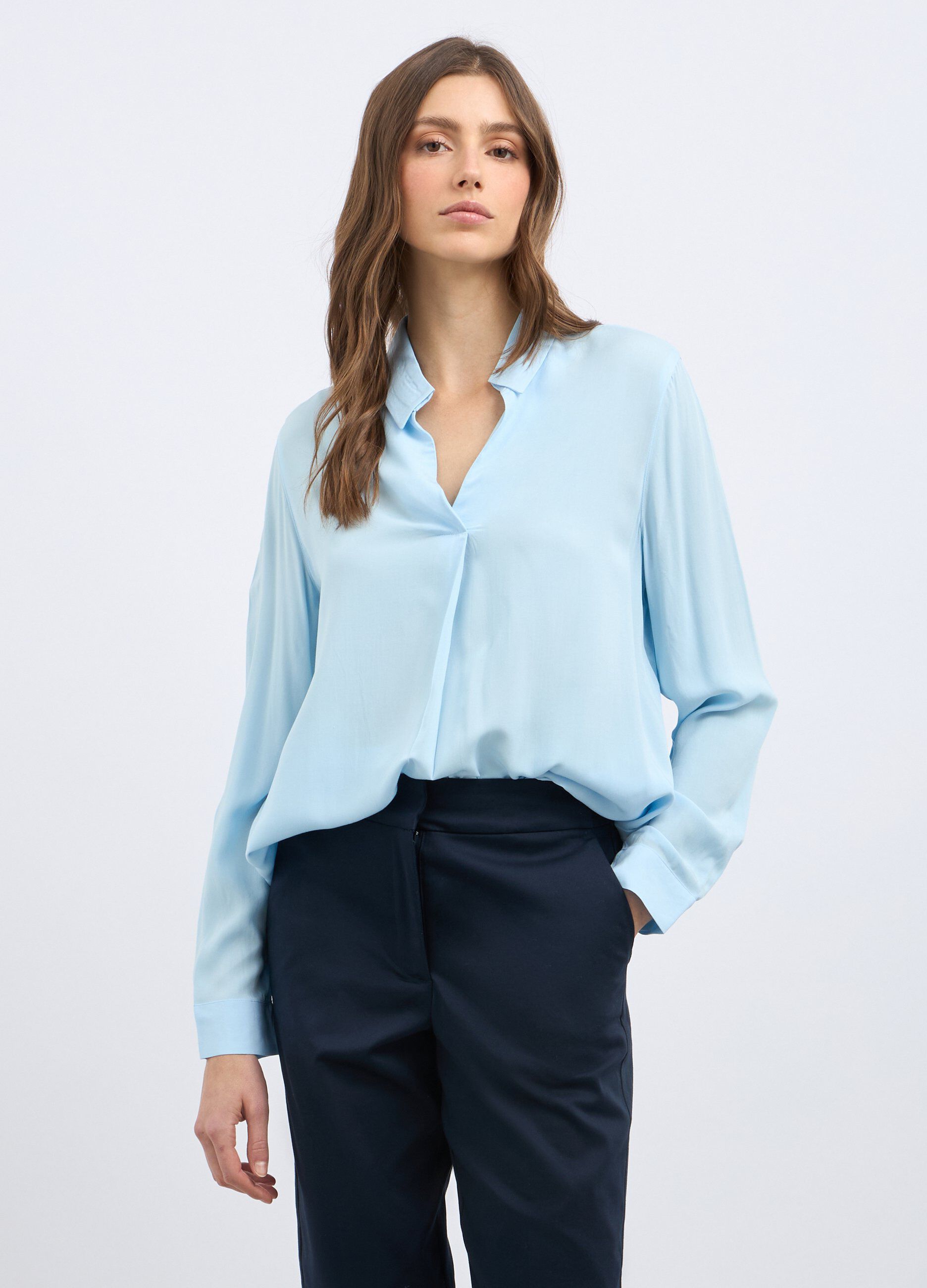 Blusa con scollo a V donna_0