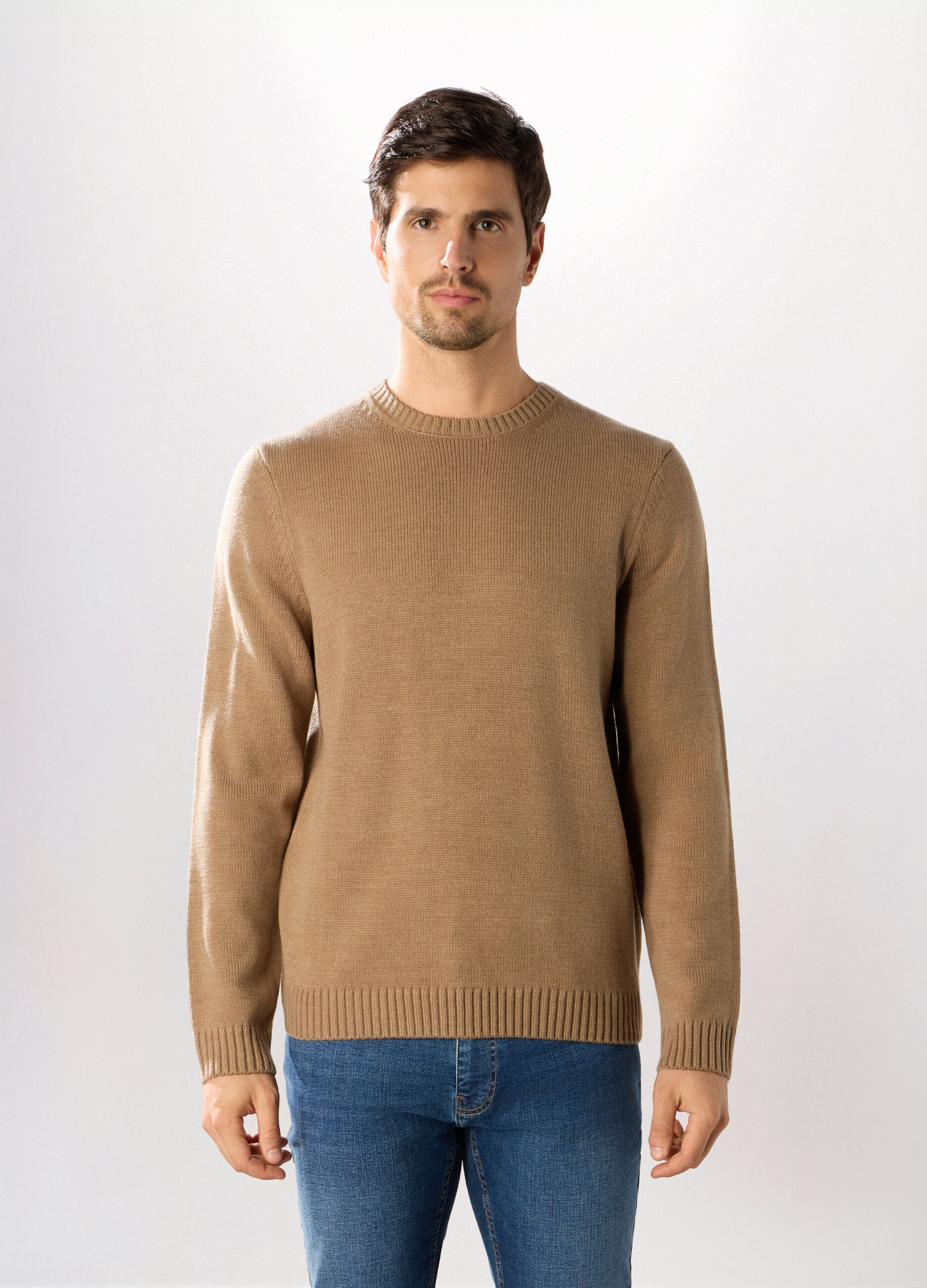 Maglione girocollo a maglia rasata uomo_0