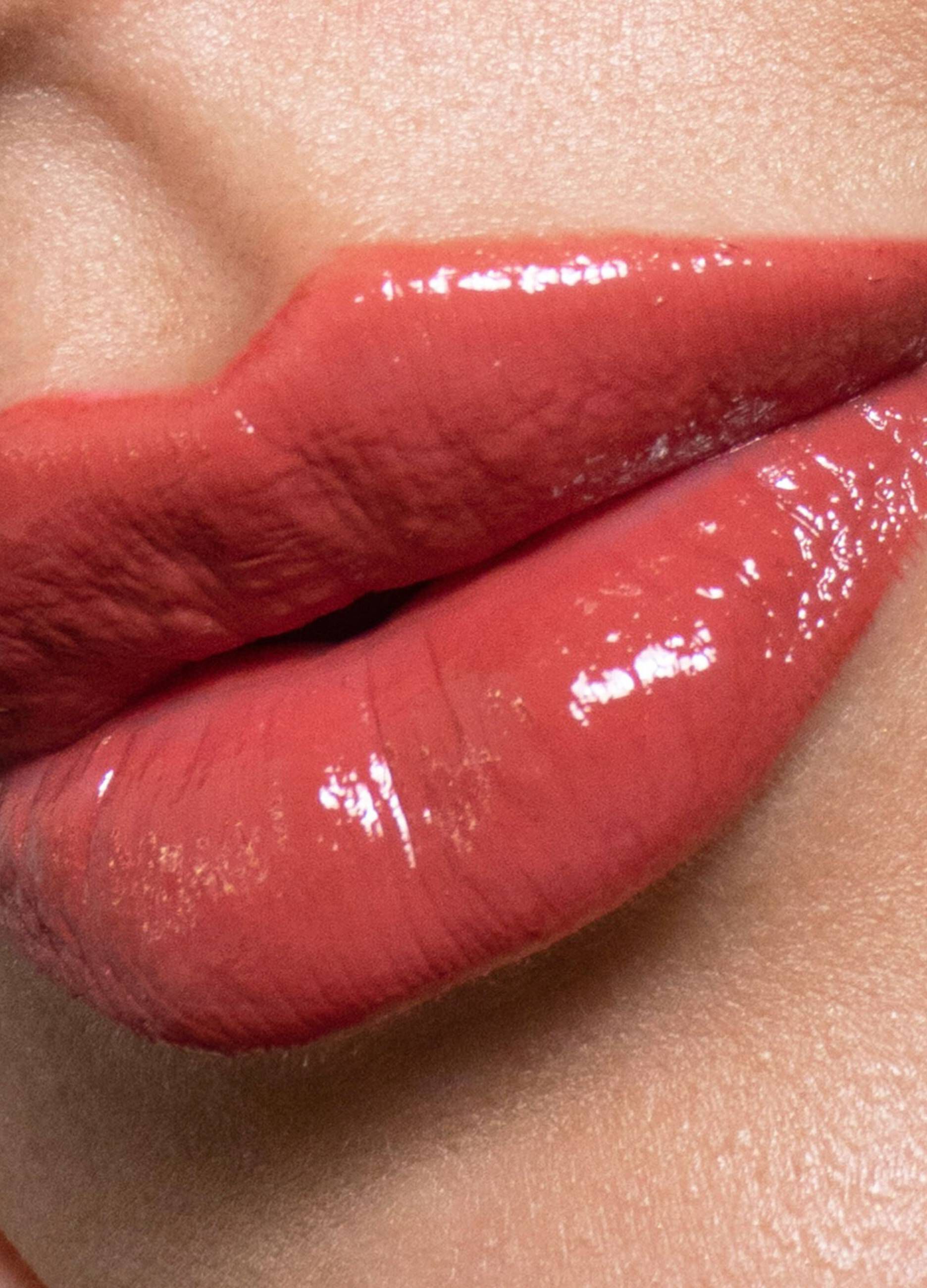 My Gloss Plump & Shine - Astra Make-Up_1