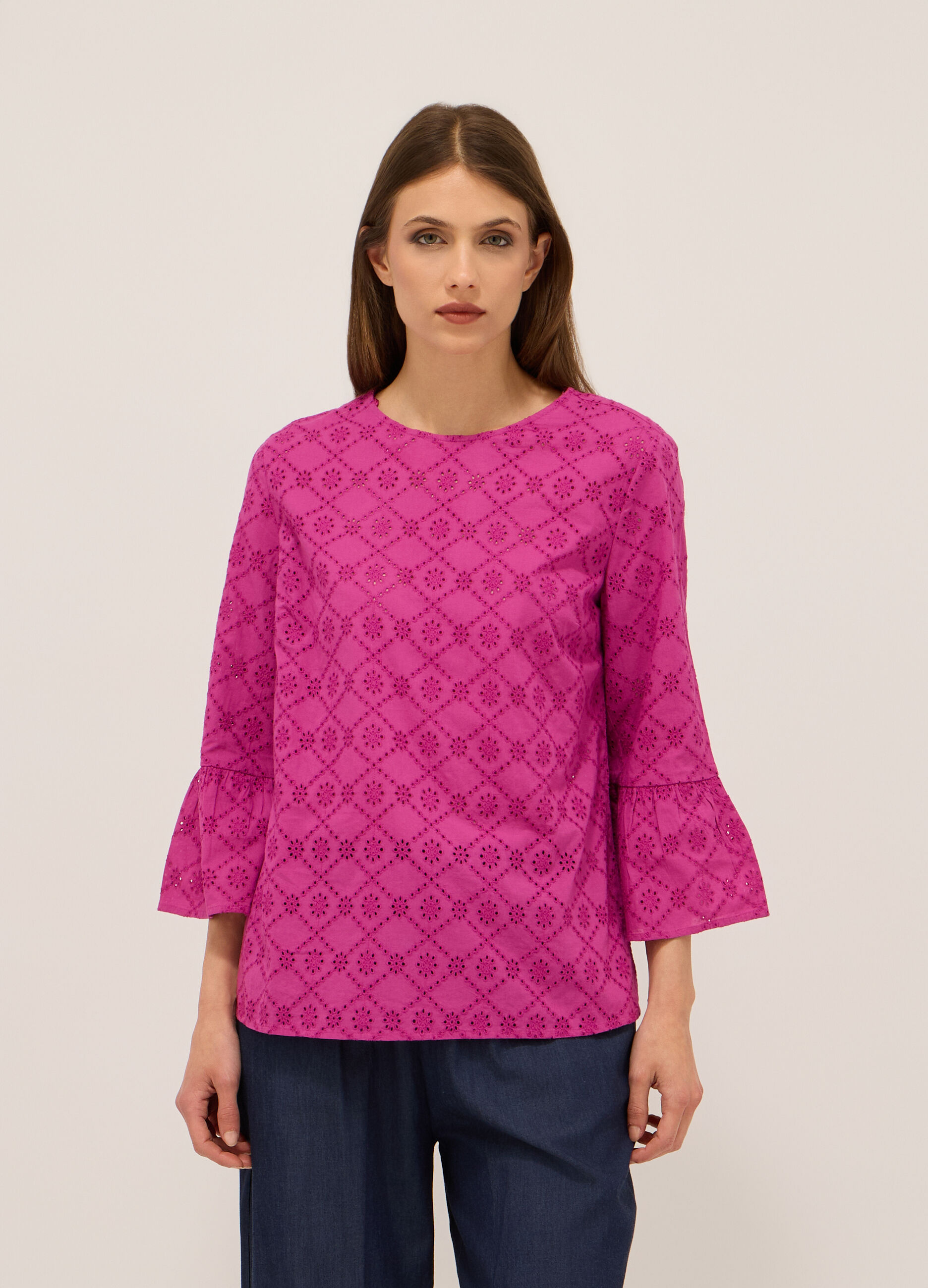 Blusa ricamata in puro cotone donna_0