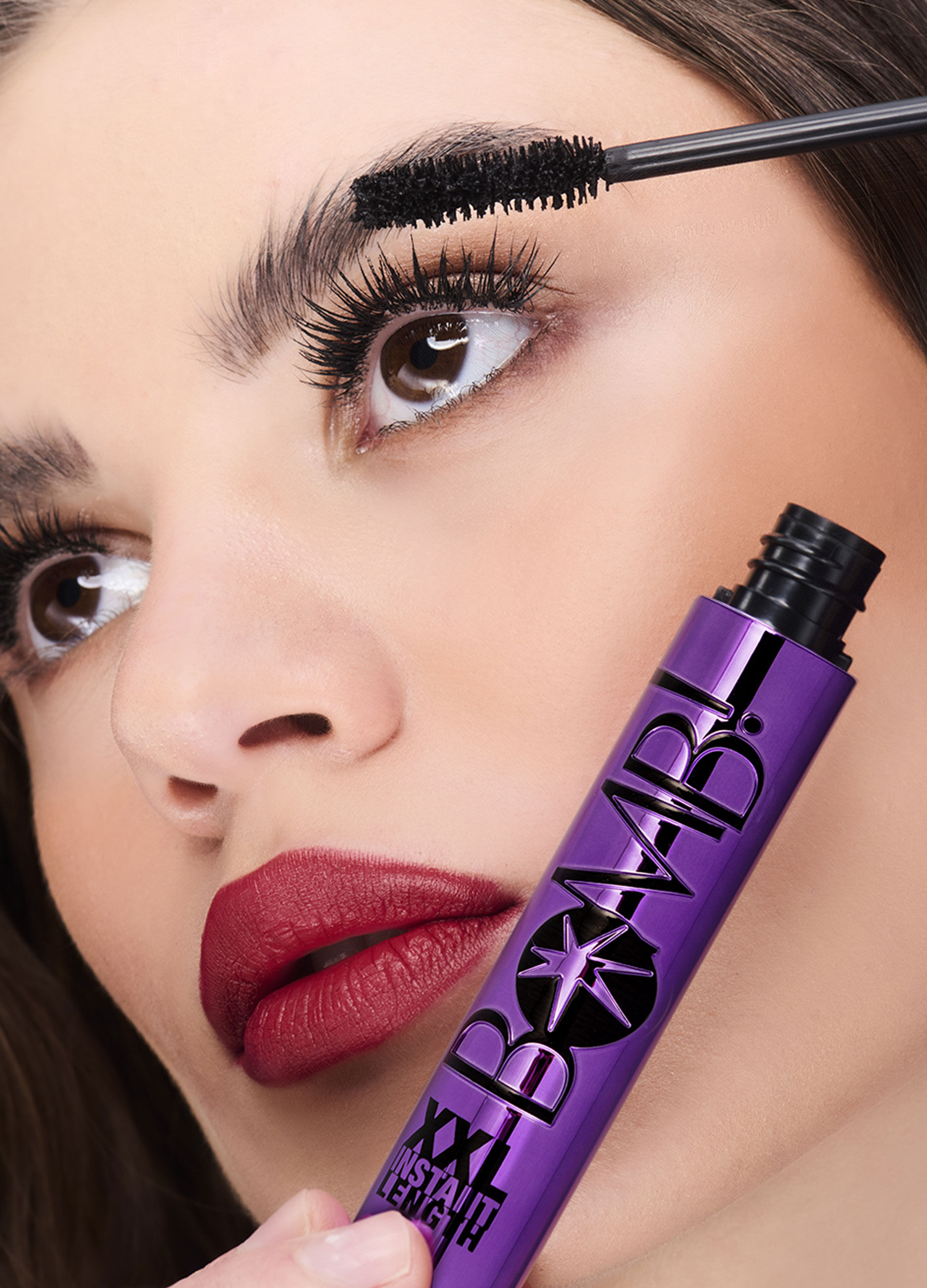  Bomb! - Instant Length - Mascara Volume Allungante _0