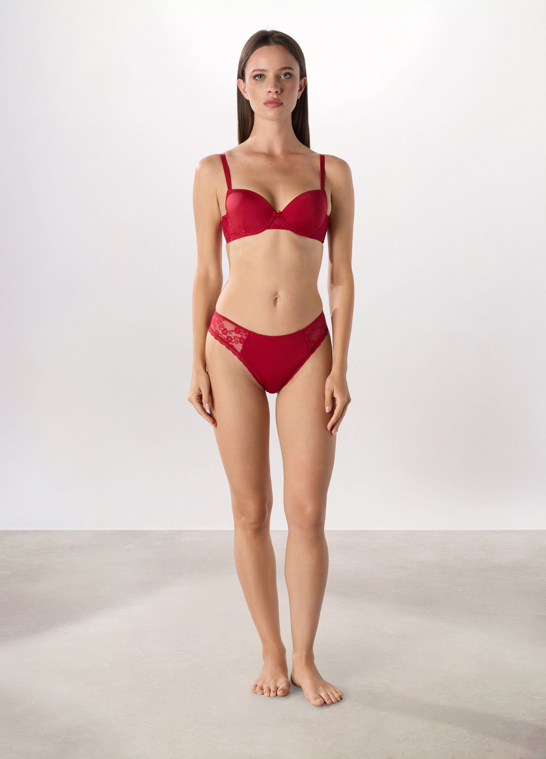 Brasiliana con pizzo donna_0