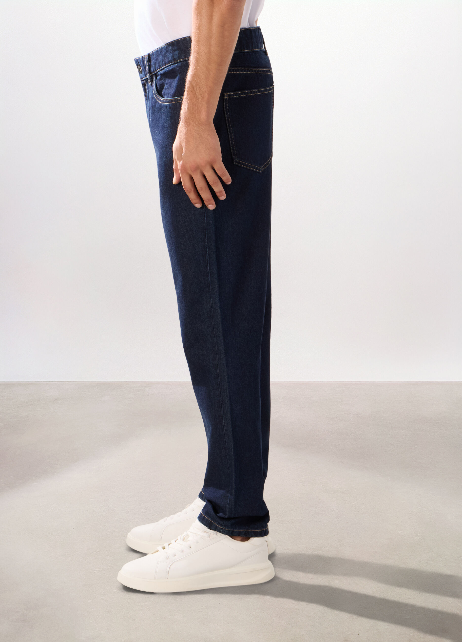 Jeans 5 tasche slim in denim di cotone uomo_1