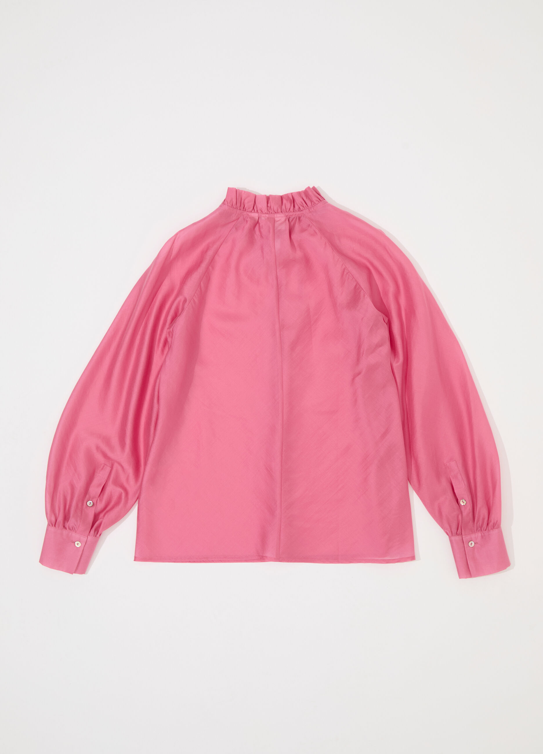 Blusa in raso con colletto ruffle donna_5