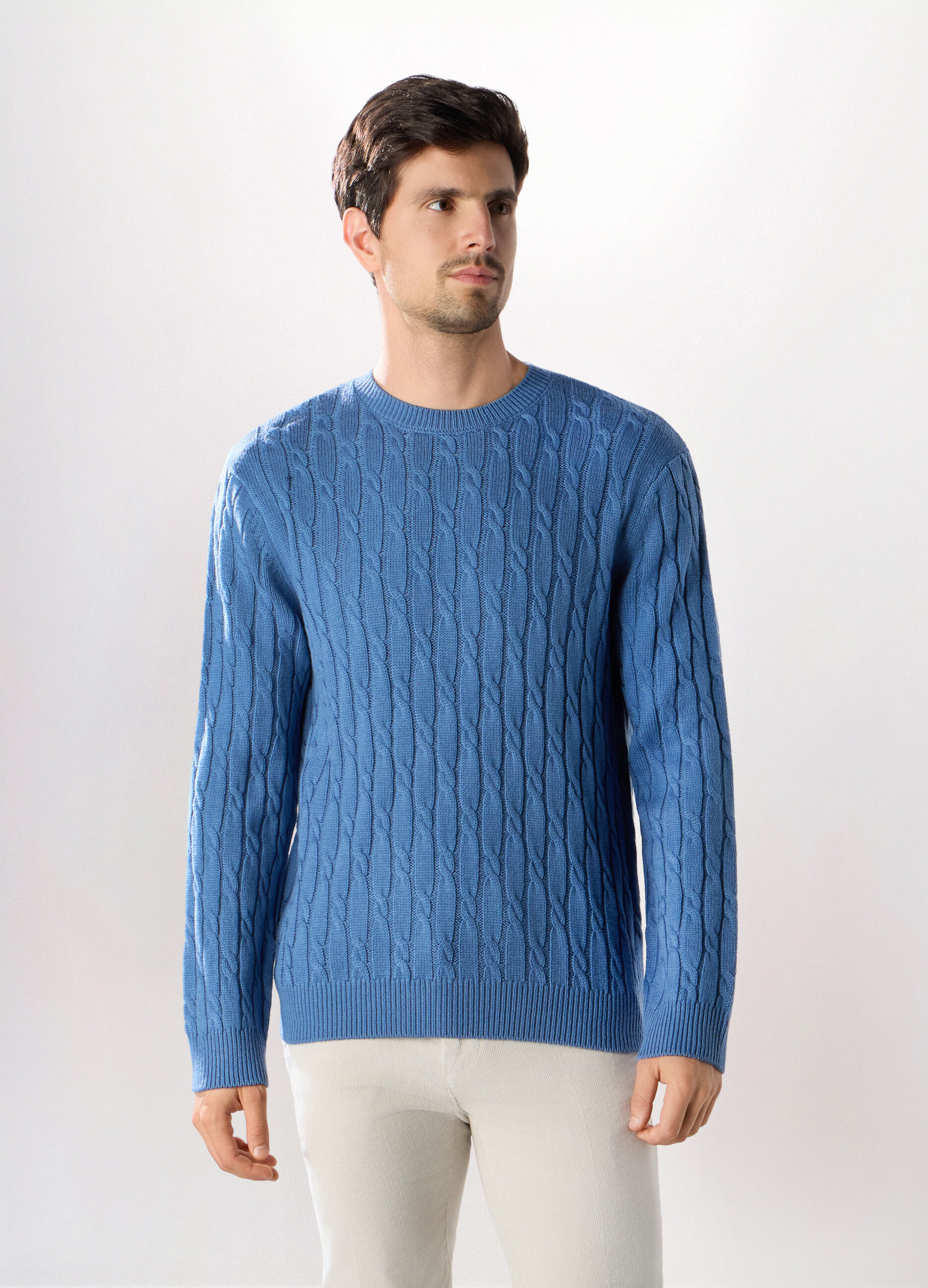 Maglione girocollo a trecce uomo_0