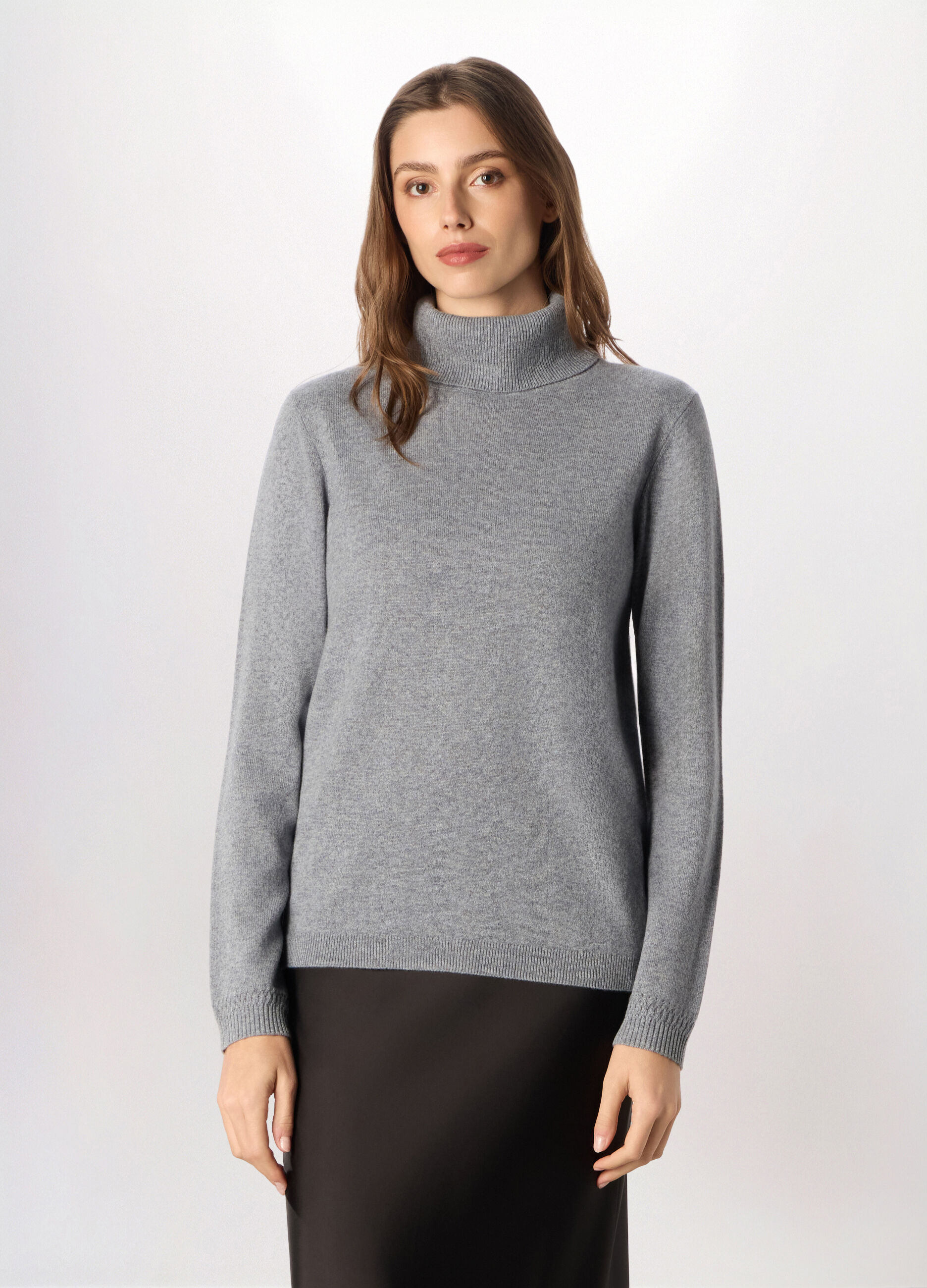 Maglione a collo alto in puro cashmere donna_0