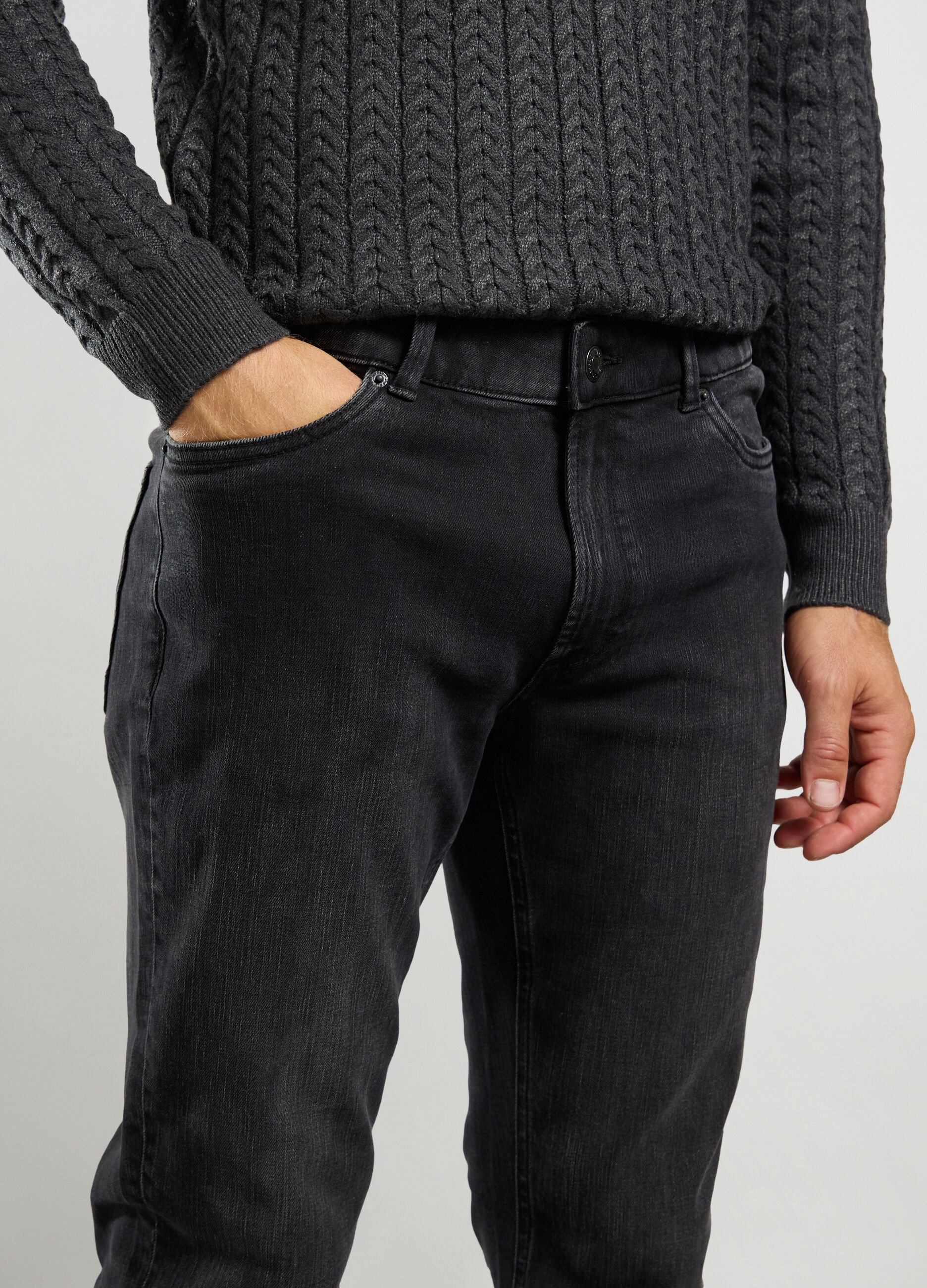 Jeans slim fit in denim di cotone stretch uomo_2