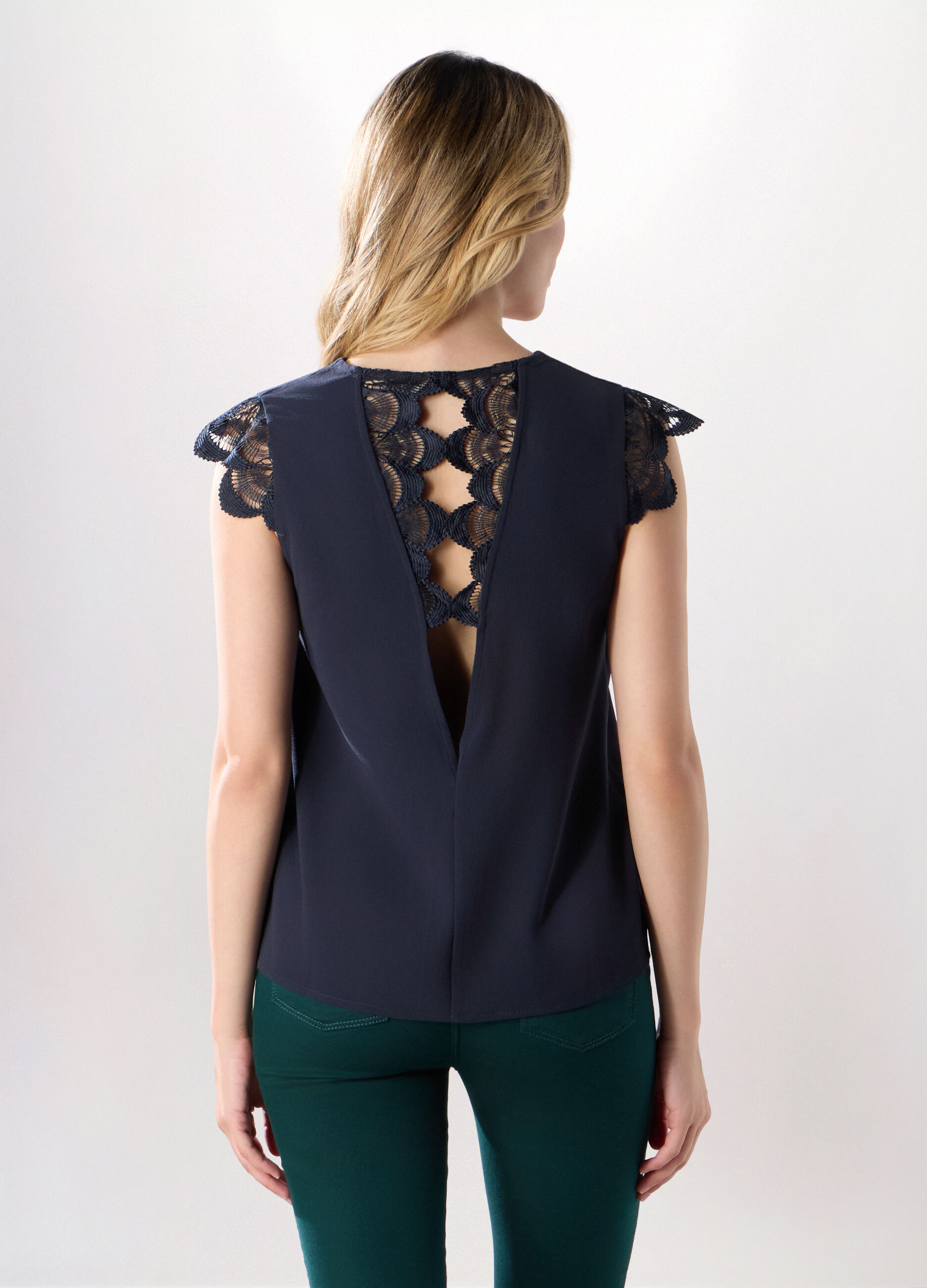 Blusa crepe con pizzo donna_1