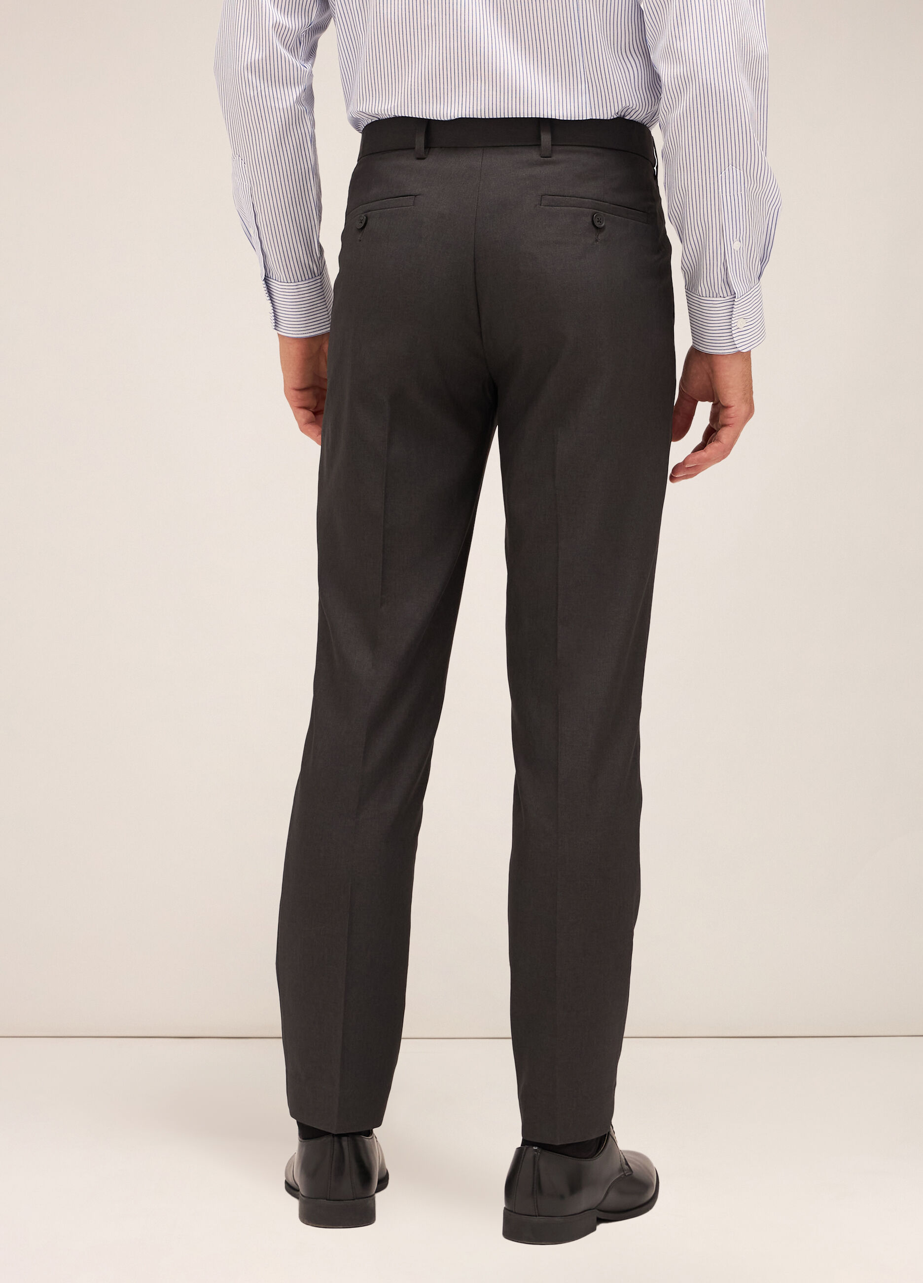 Pantaloni slim fit in tessuto tecnico uomo_1