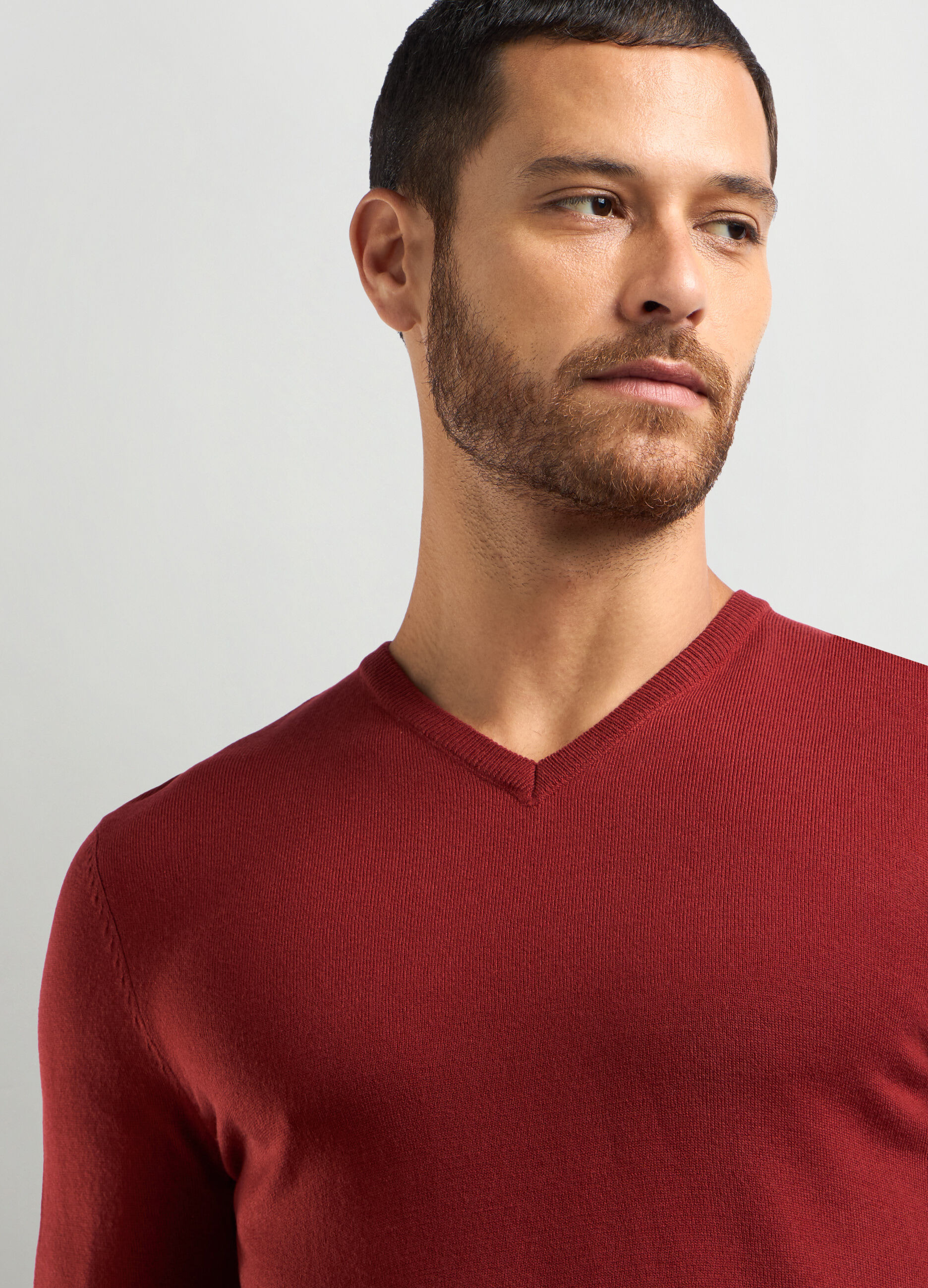 Maglione collo a V maglia rasata uomo_2