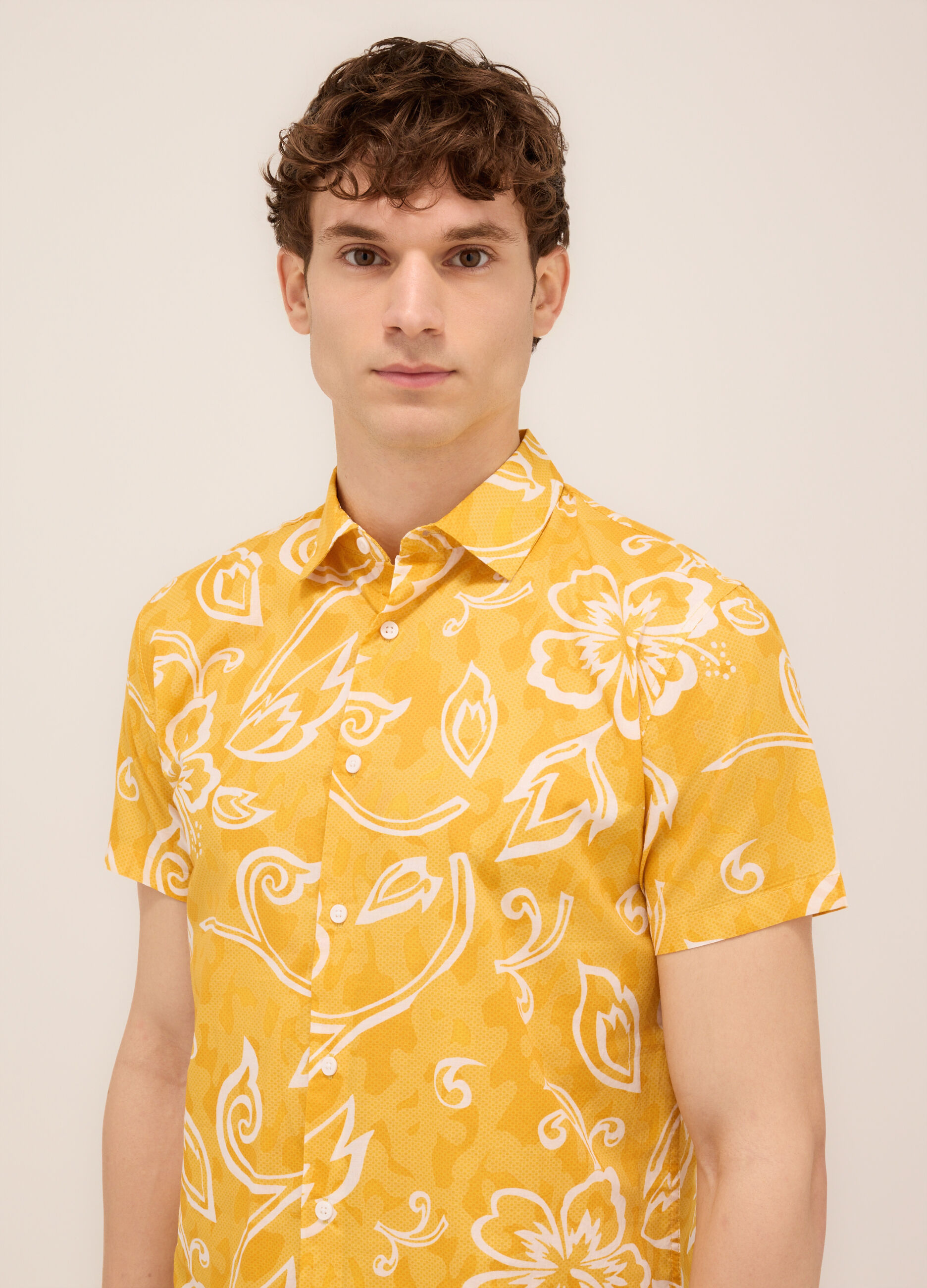 Camicia a maniche corte a fantasia uomo_2