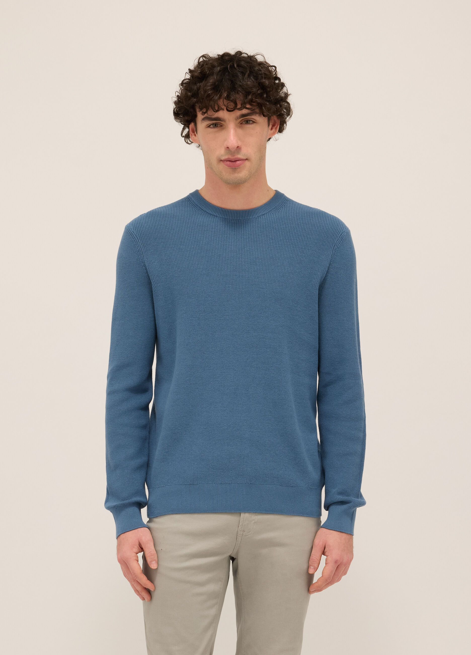 Maglione girocollo in cotone a maglia rasata uomo_0