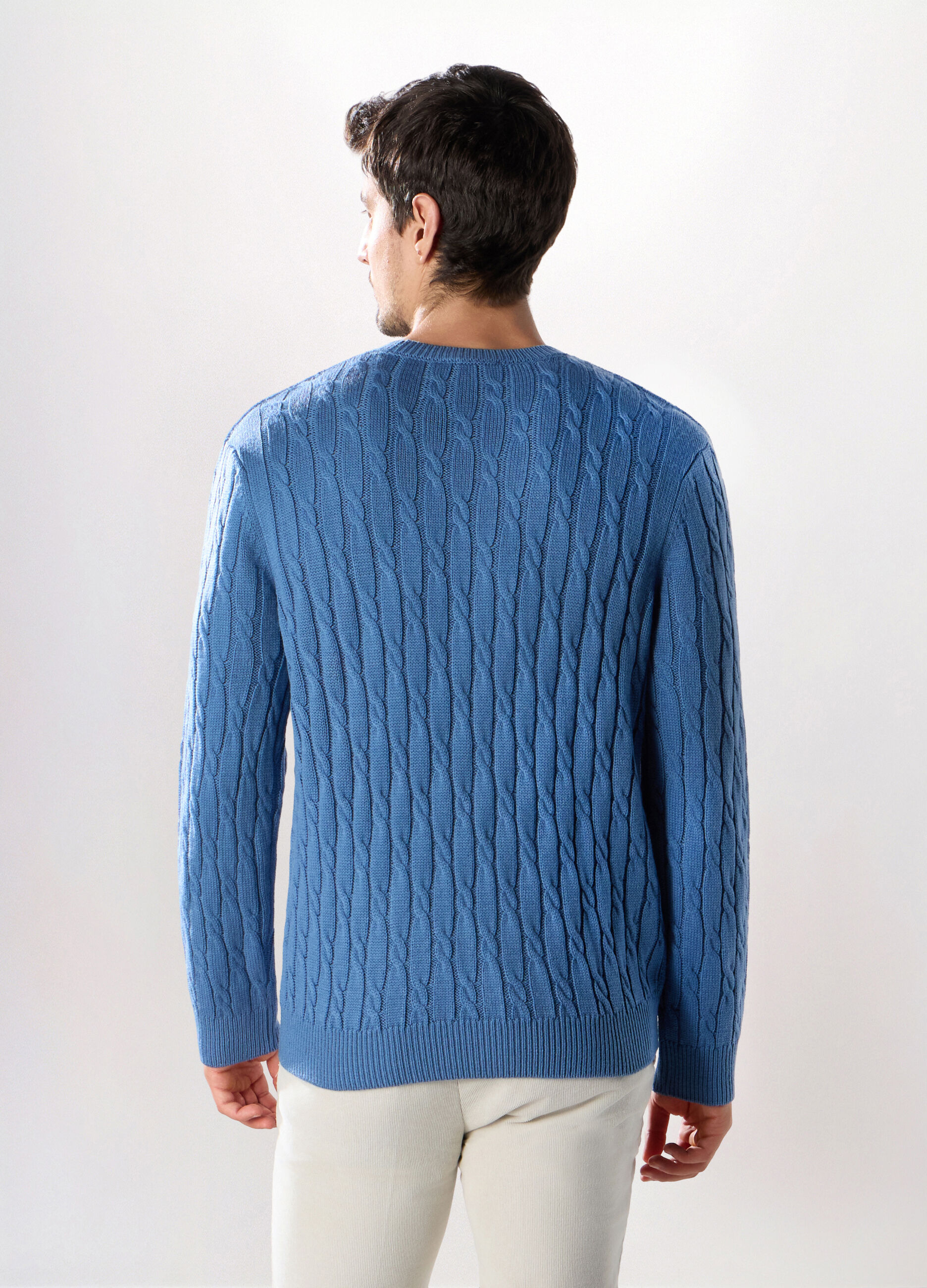 Maglione girocollo a trecce uomo_1