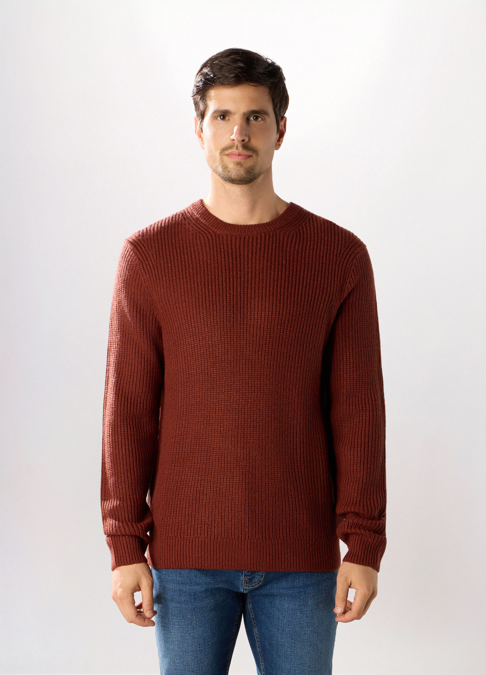 Maglione girocollo a costa inglese uomo_0