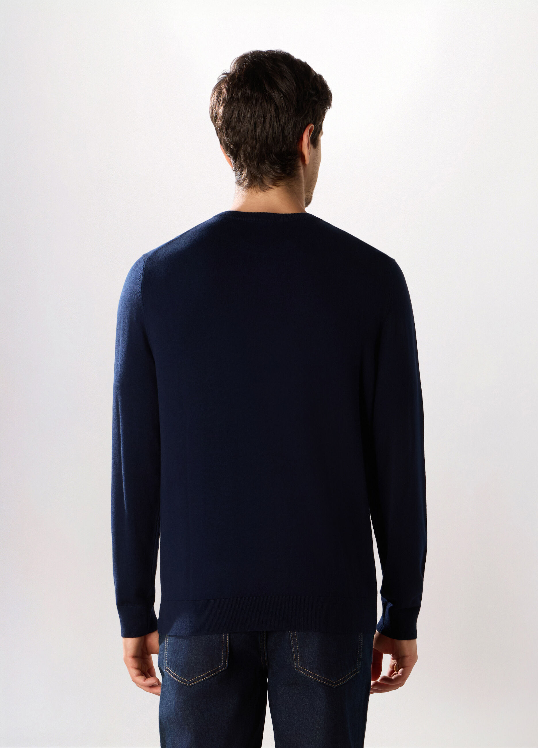 Maglione girocollo in misto viscosa uomo_1