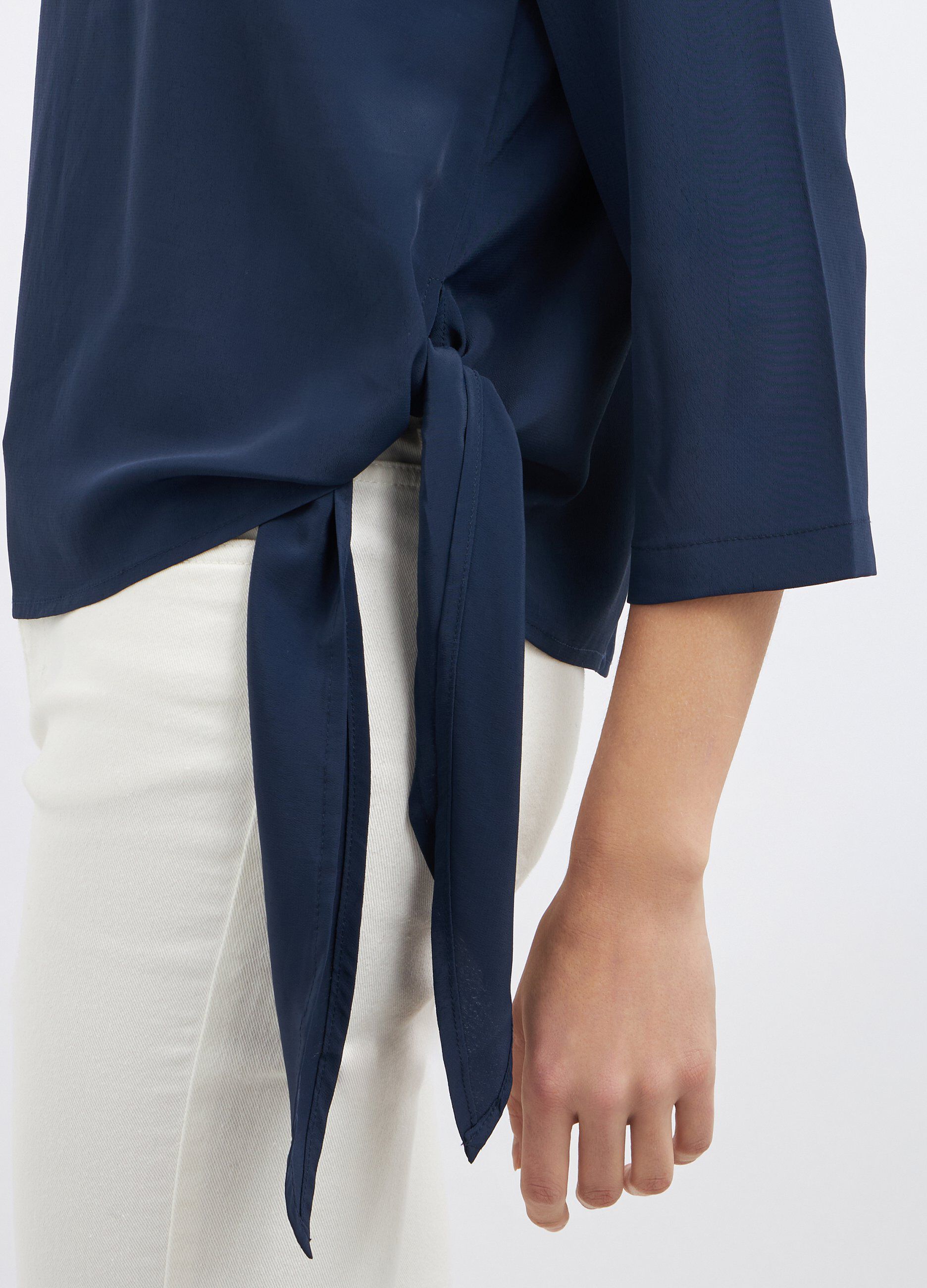 Blusa con nodo laterale donna_2